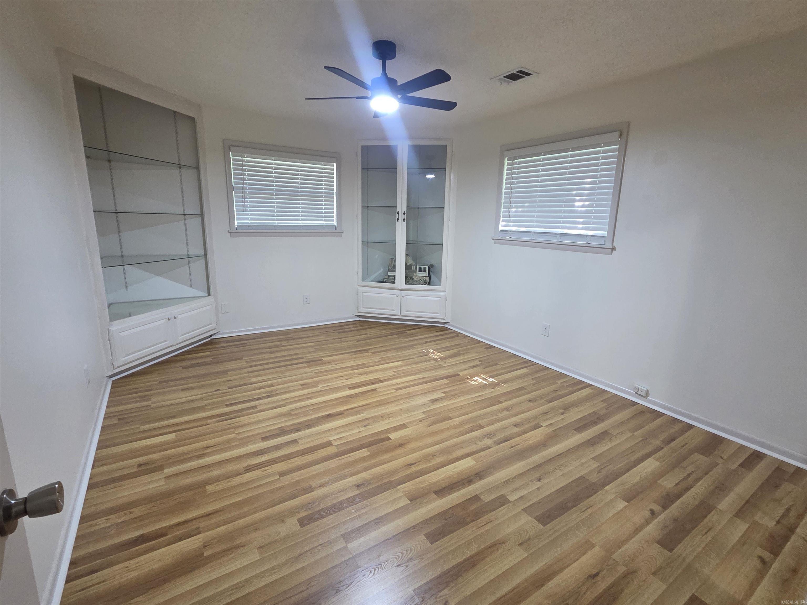 450 Plum Hollow Boulevard