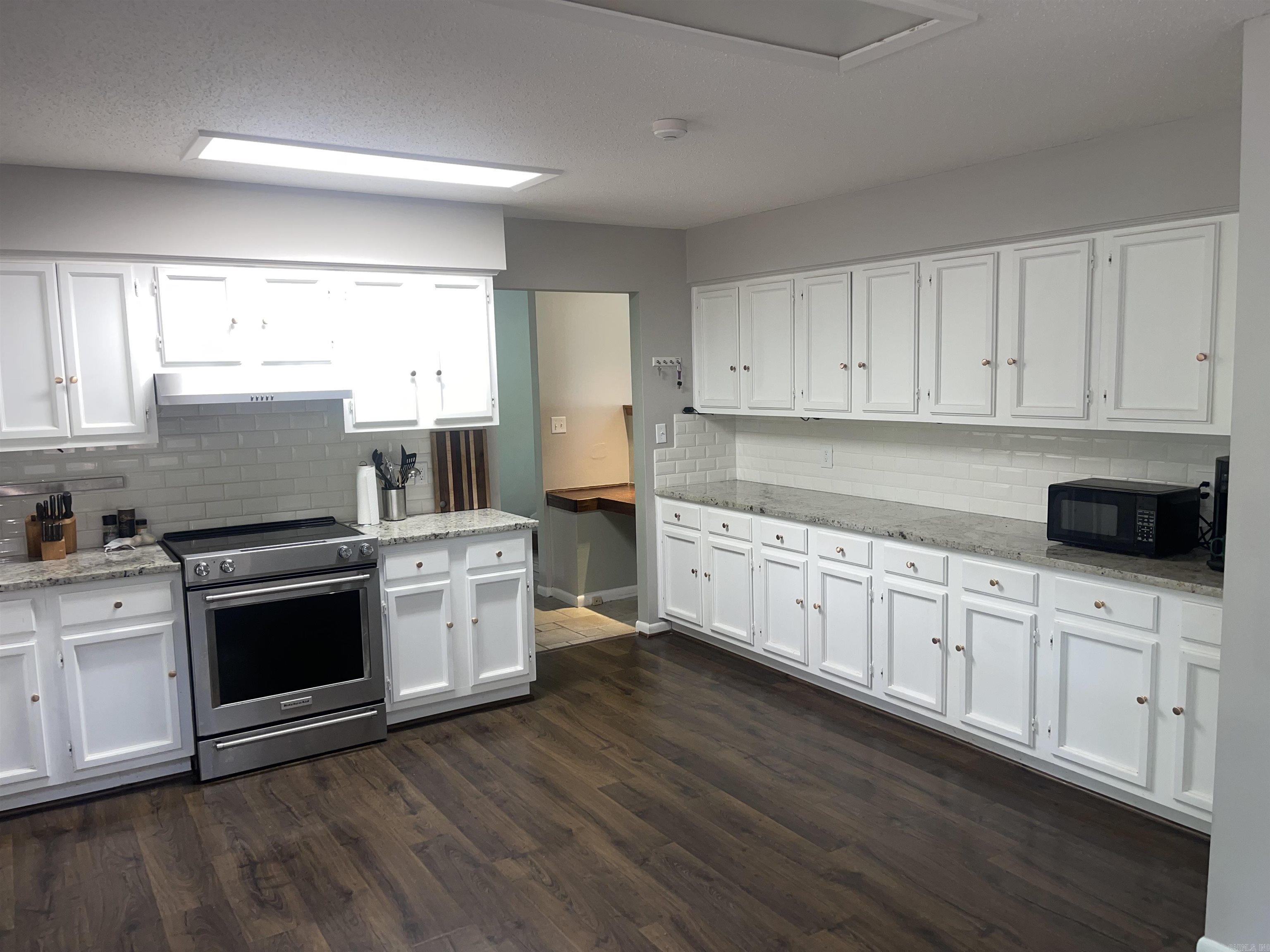 3 Catina Ct