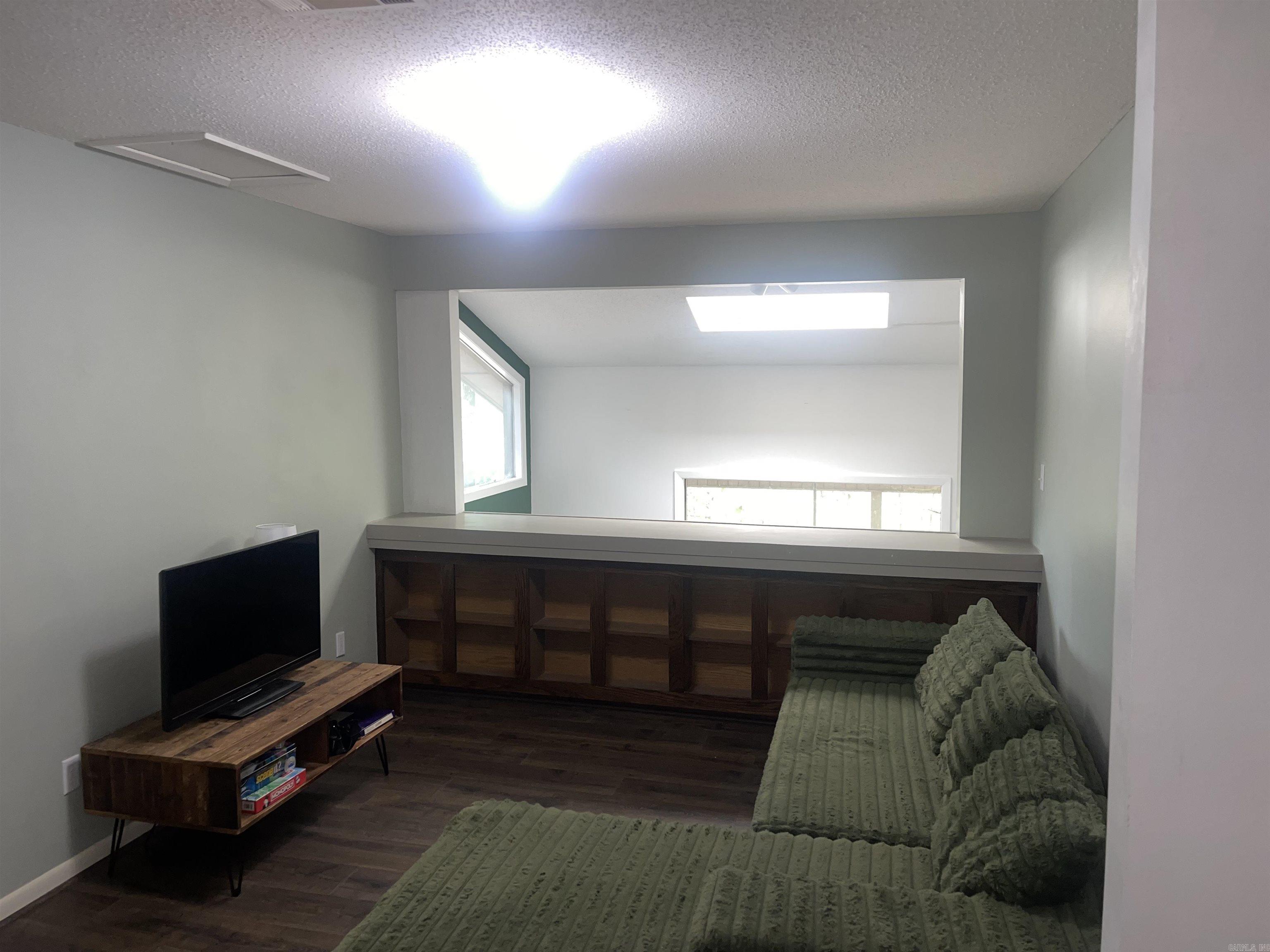 3 Catina Ct