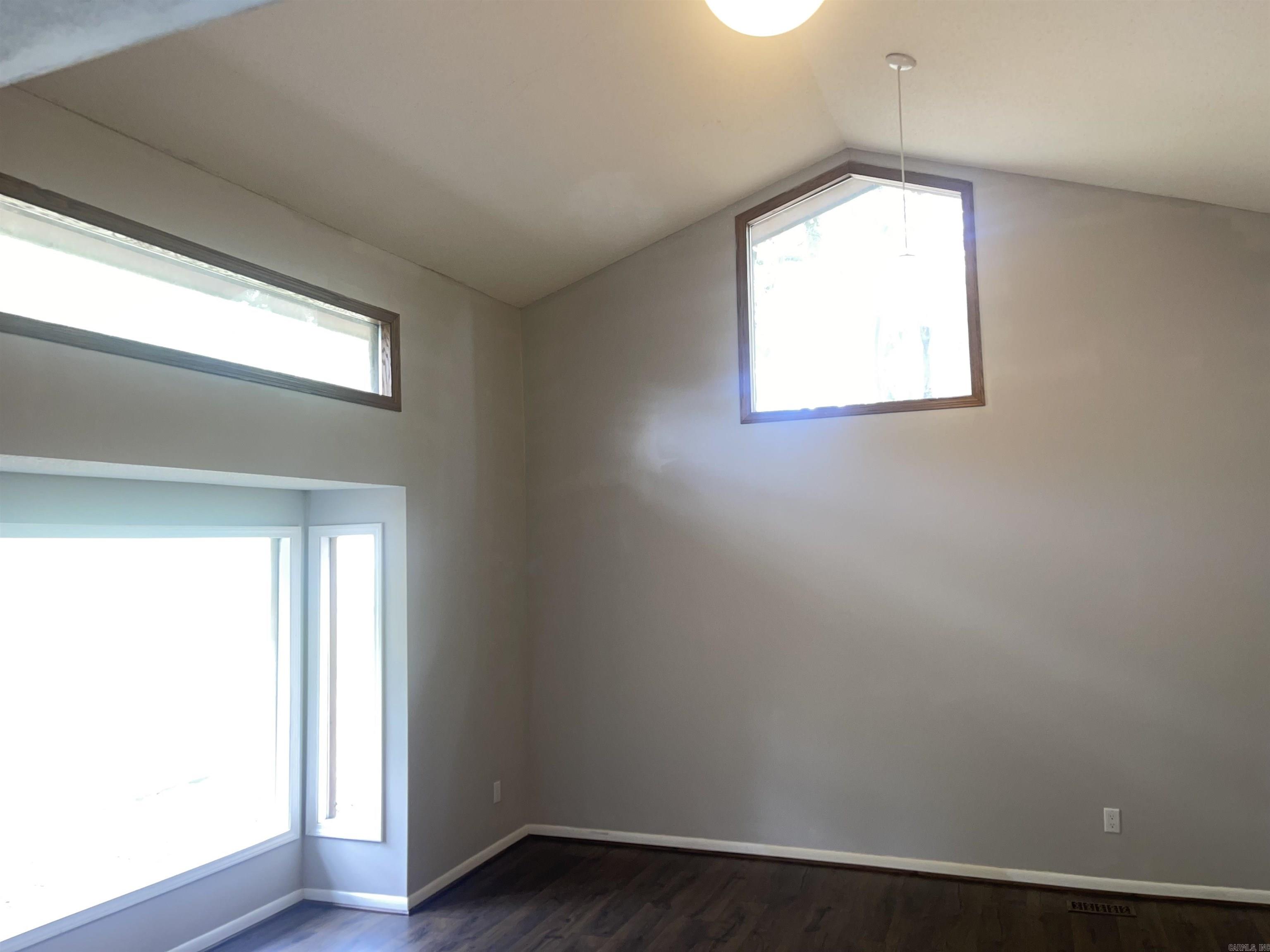 3 Catina Ct