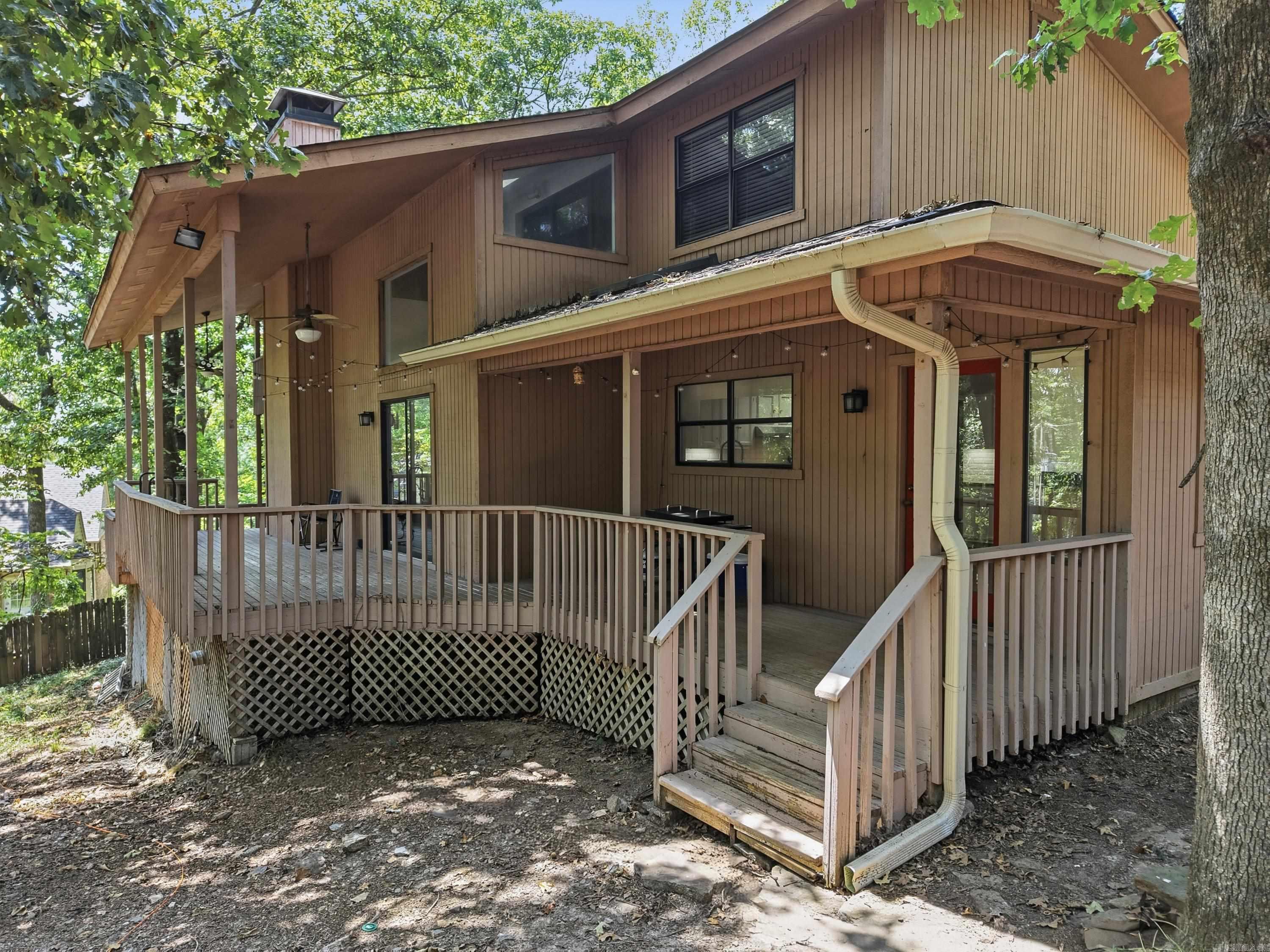 3 Catina Ct