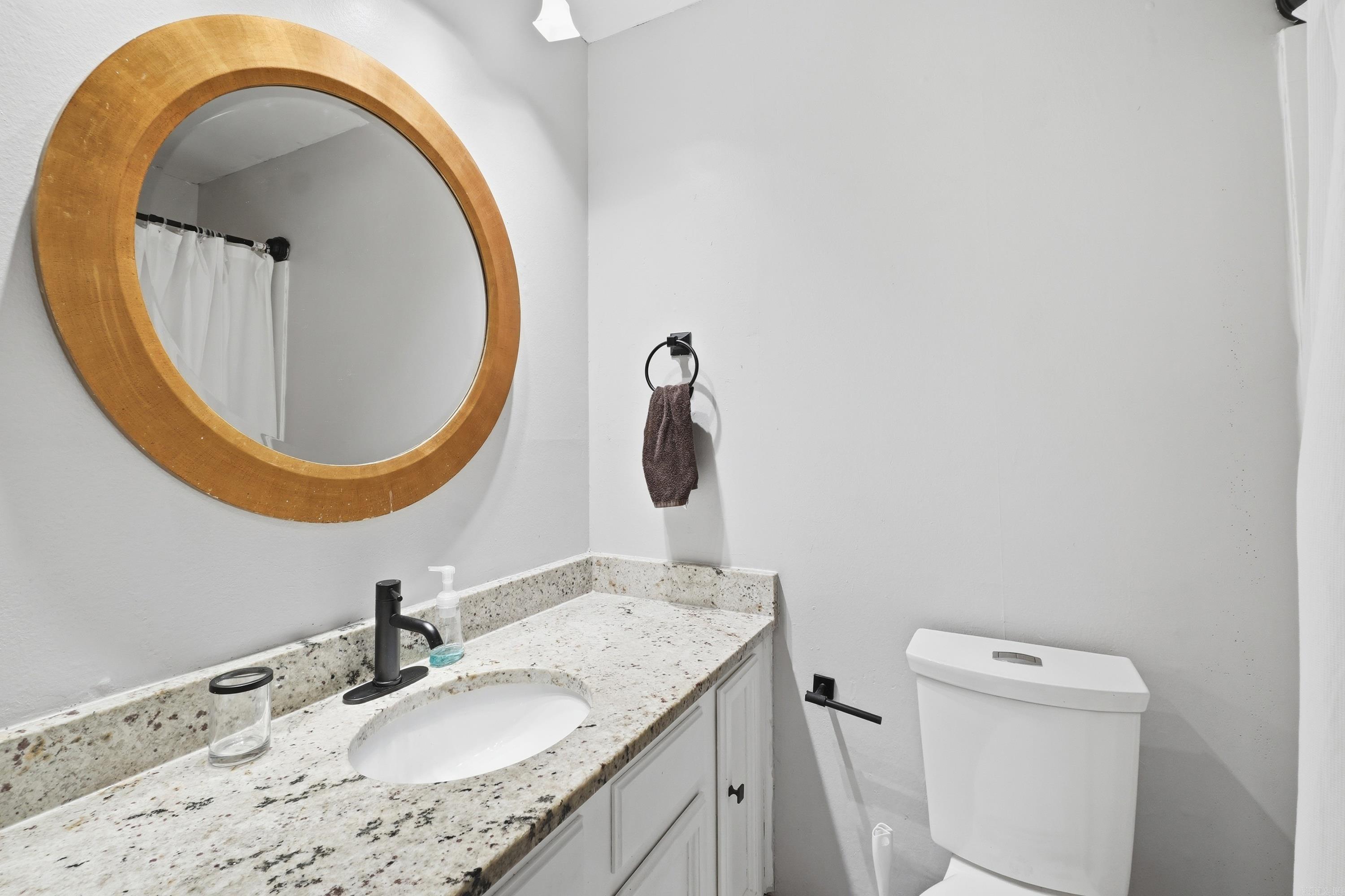 3 Catina Ct