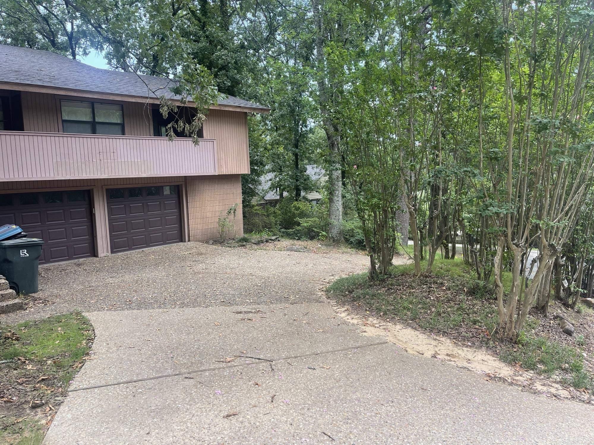 3 Catina Ct