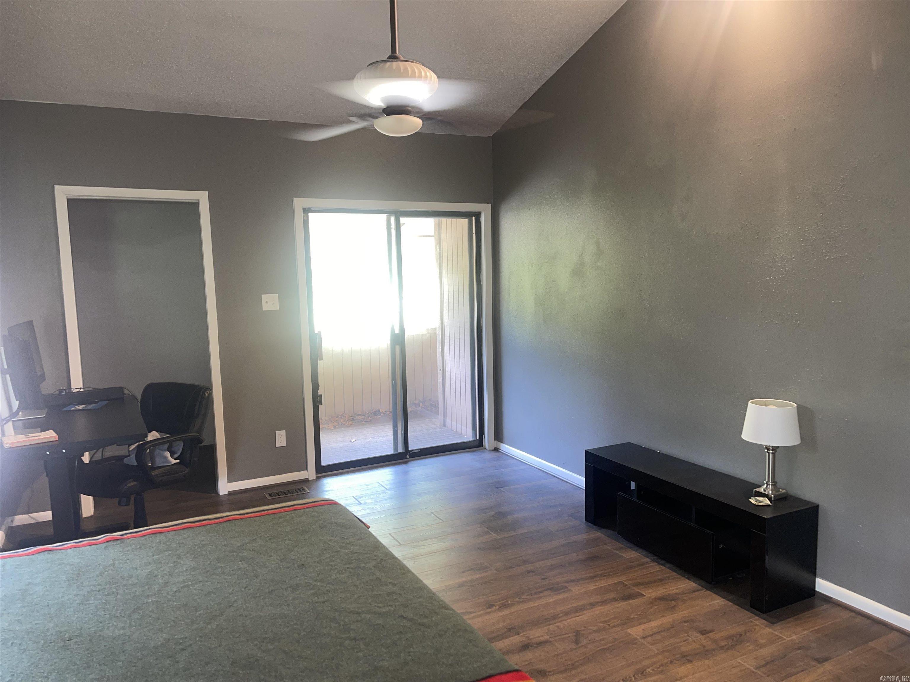 3 Catina Ct