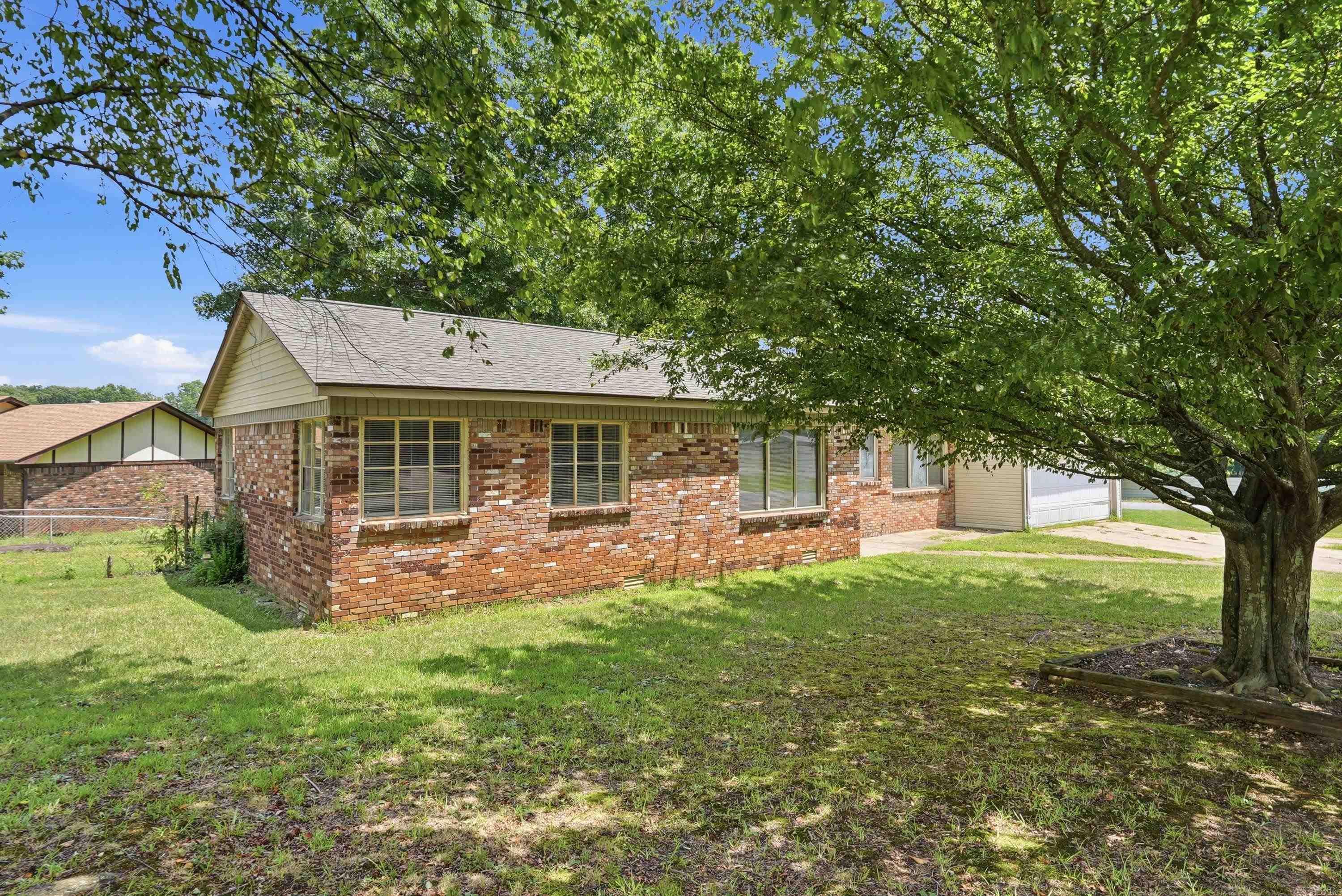 1303 Overview Drive