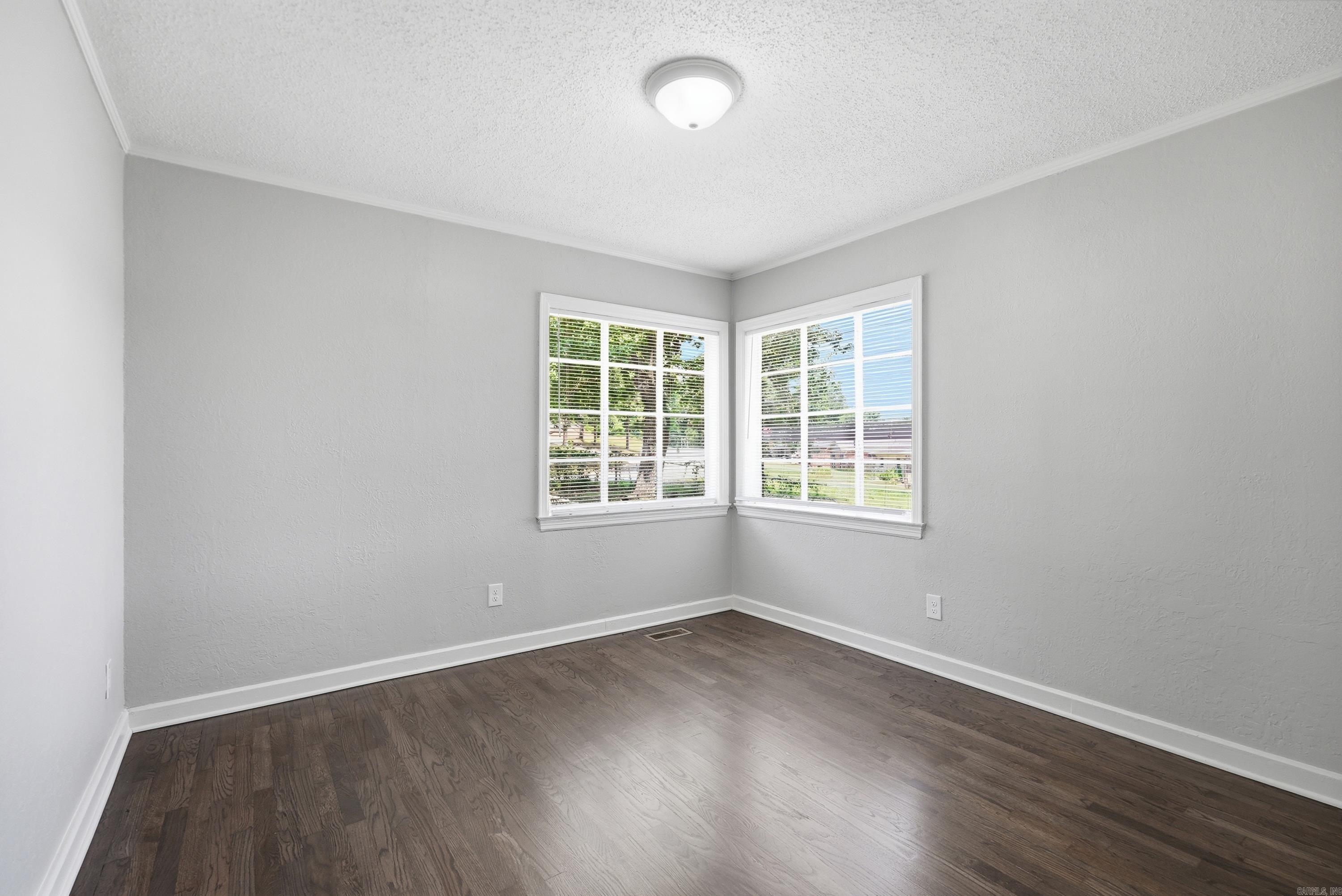 1303 Overview Drive