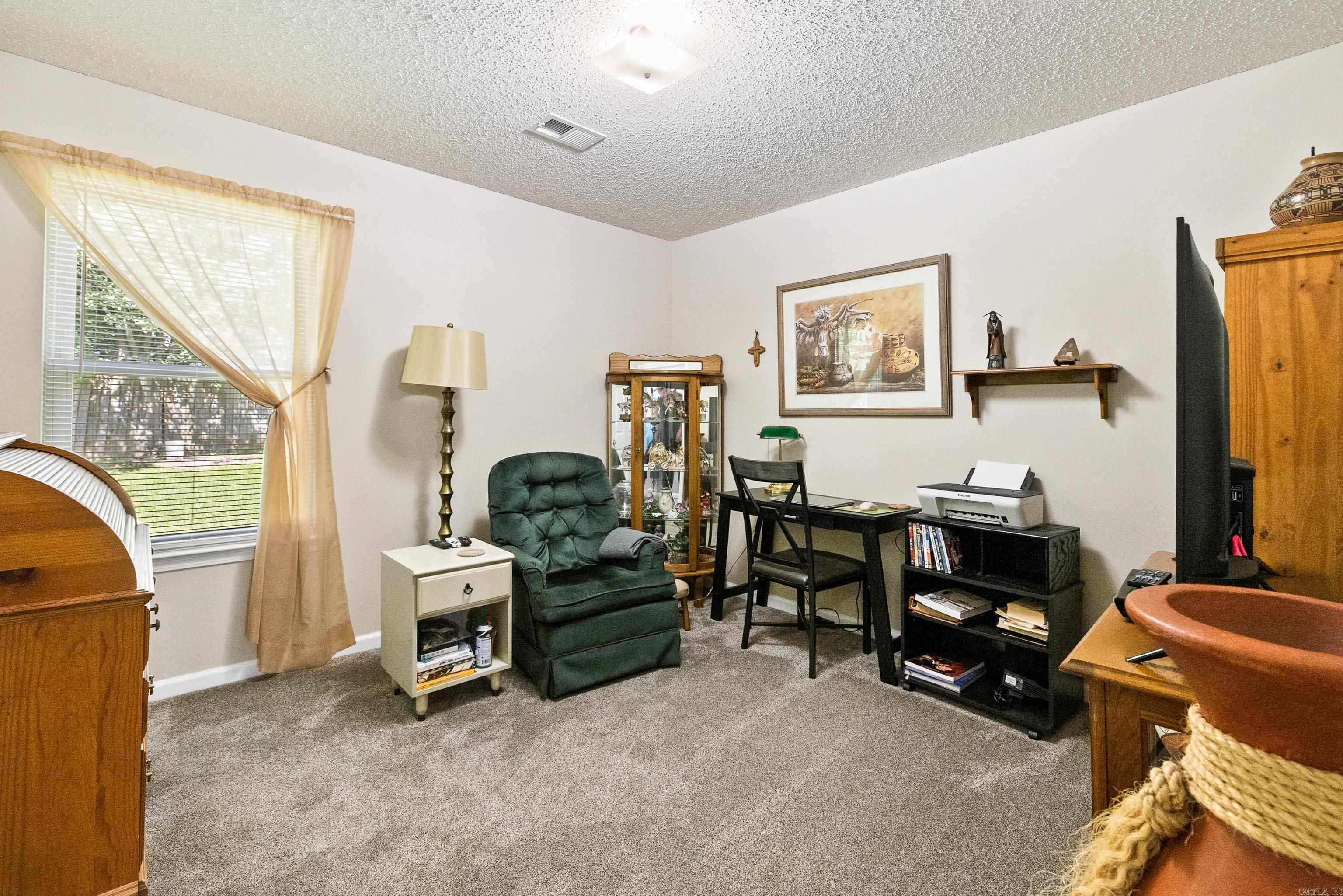 1403 Overview Cove