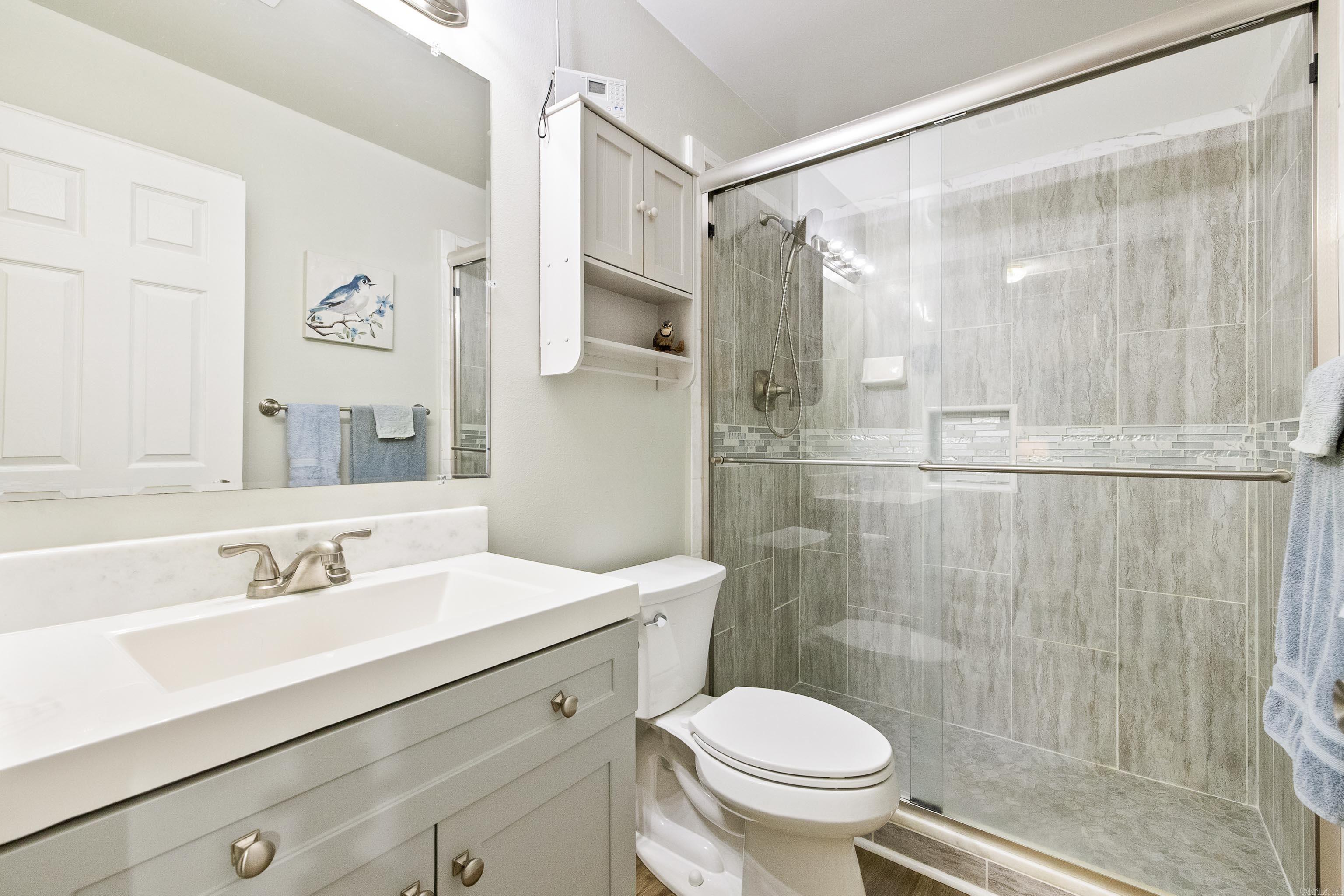 1403 Overview Cove