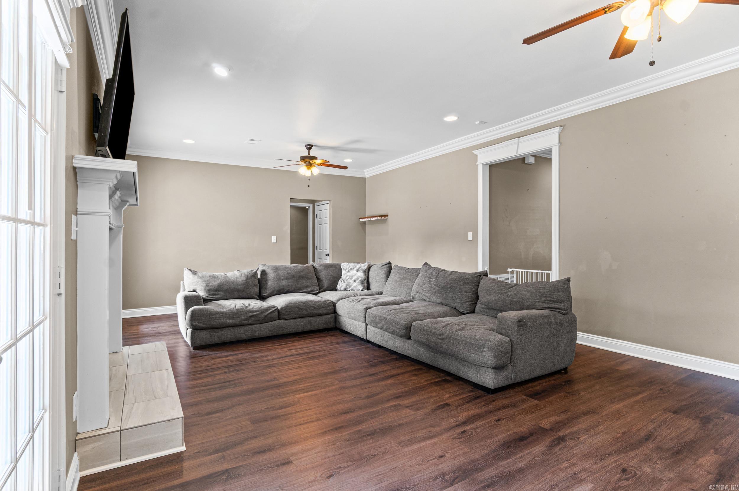 5014 Congressional Drive