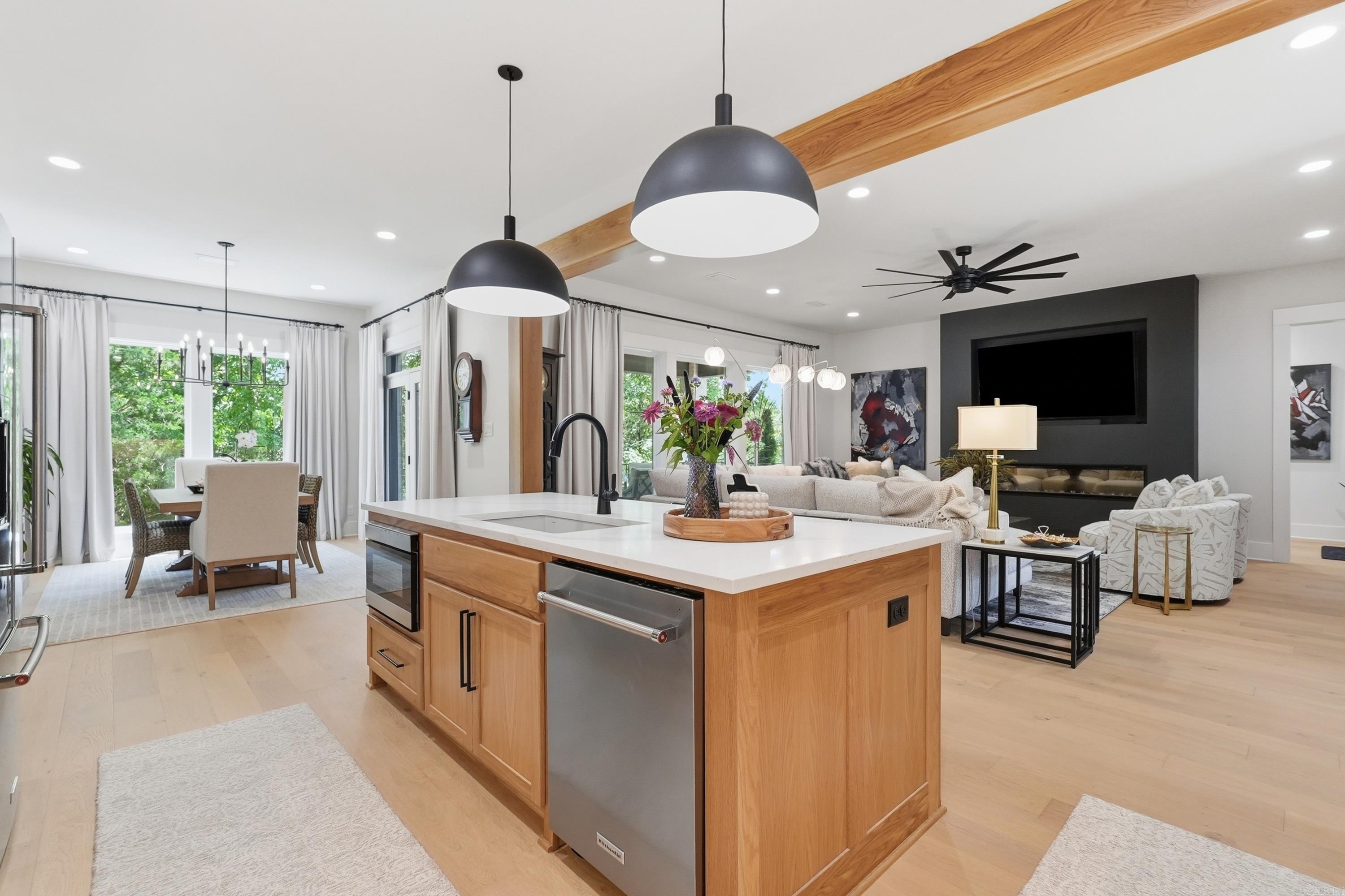 5935 Brush Creek Loop