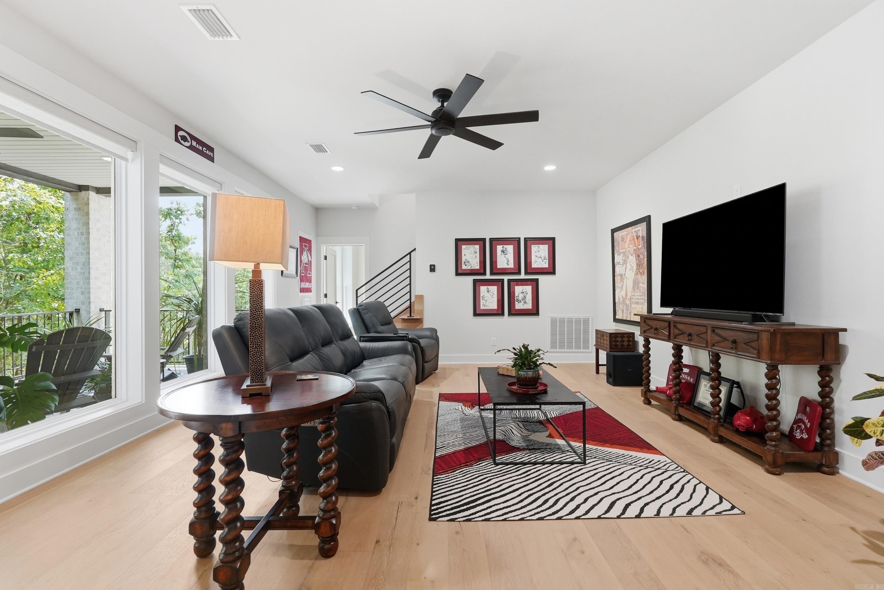5935 Brush Creek Loop