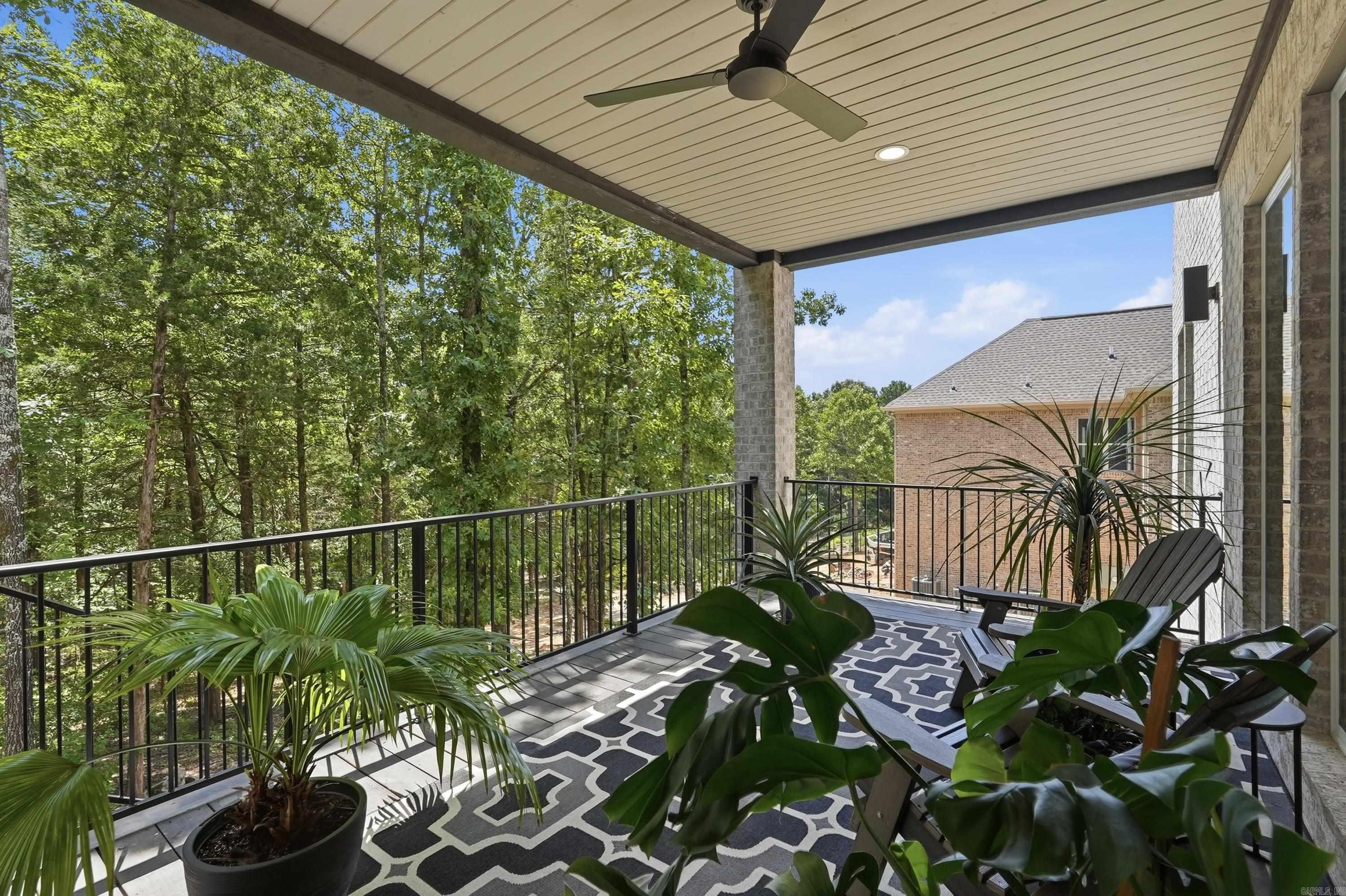 5935 Brush Creek Loop