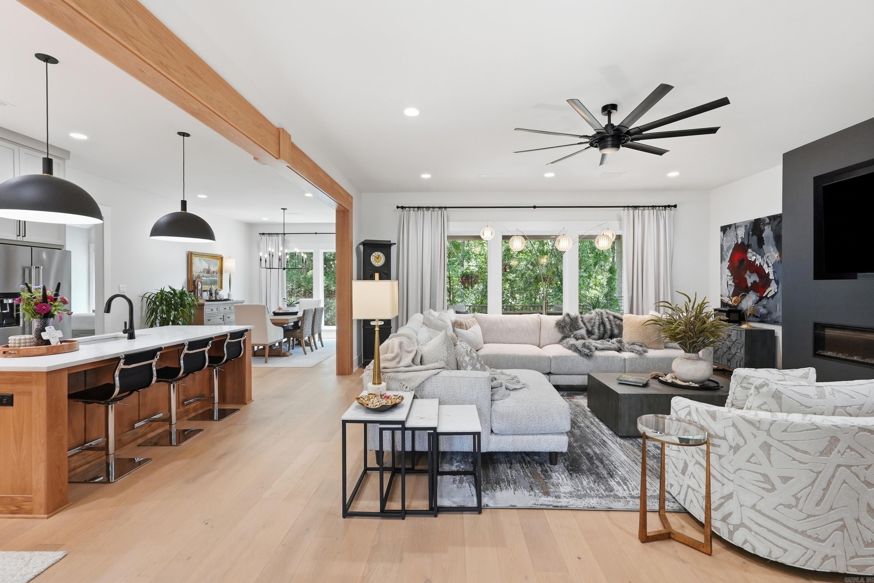 5935 Brush Creek Loop