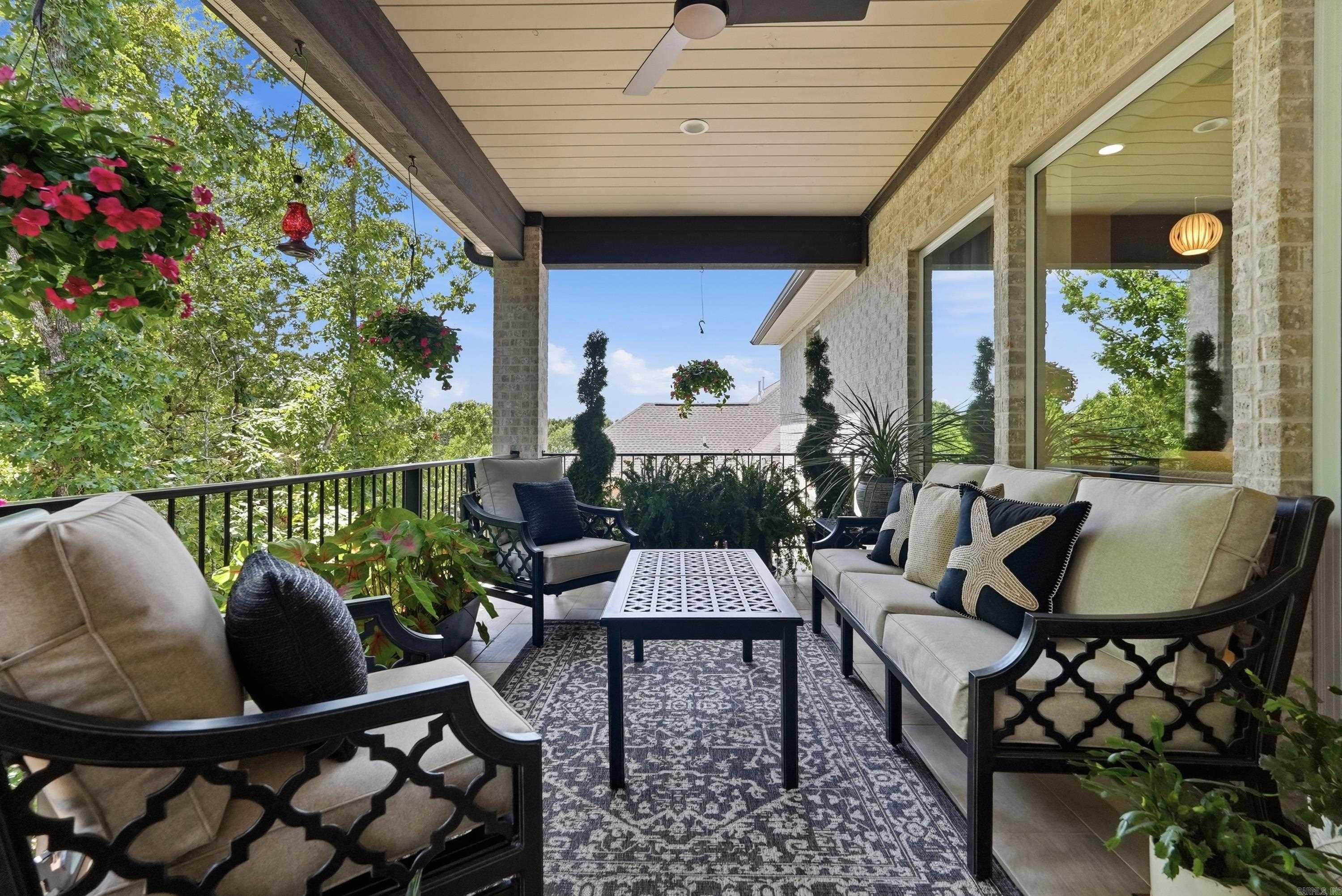 5935 Brush Creek Loop