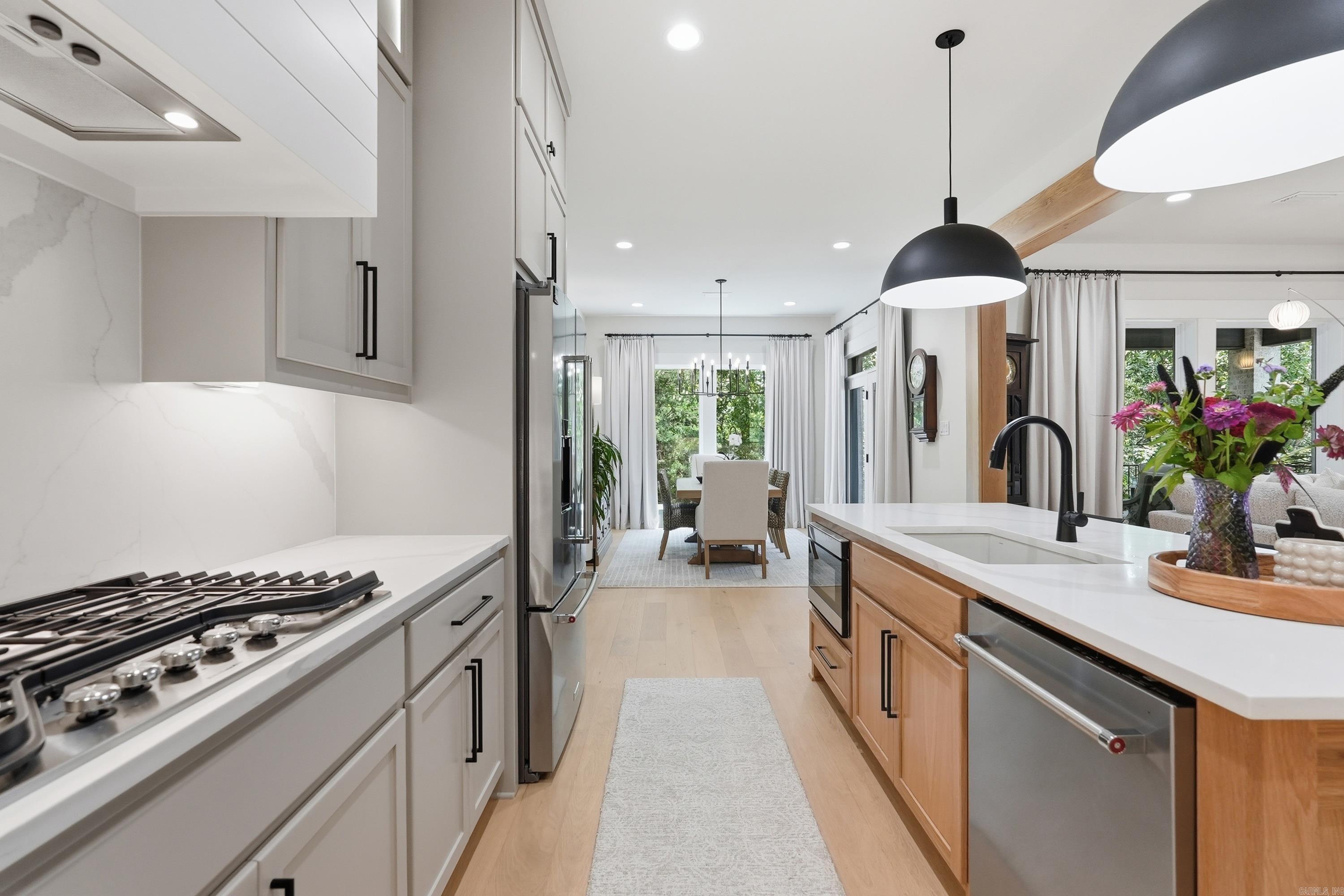5935 Brush Creek Loop