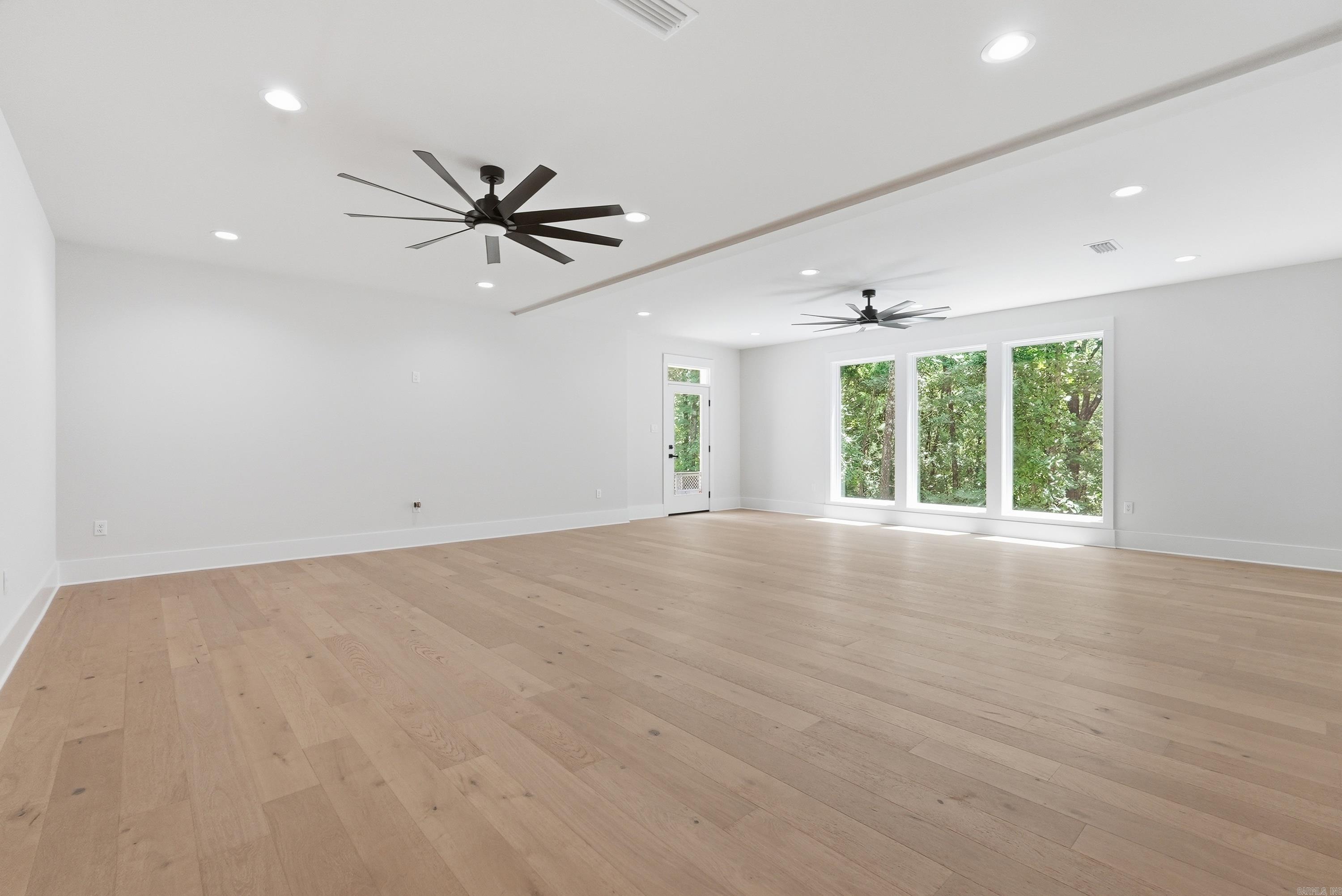 5935 Brush Creek Loop