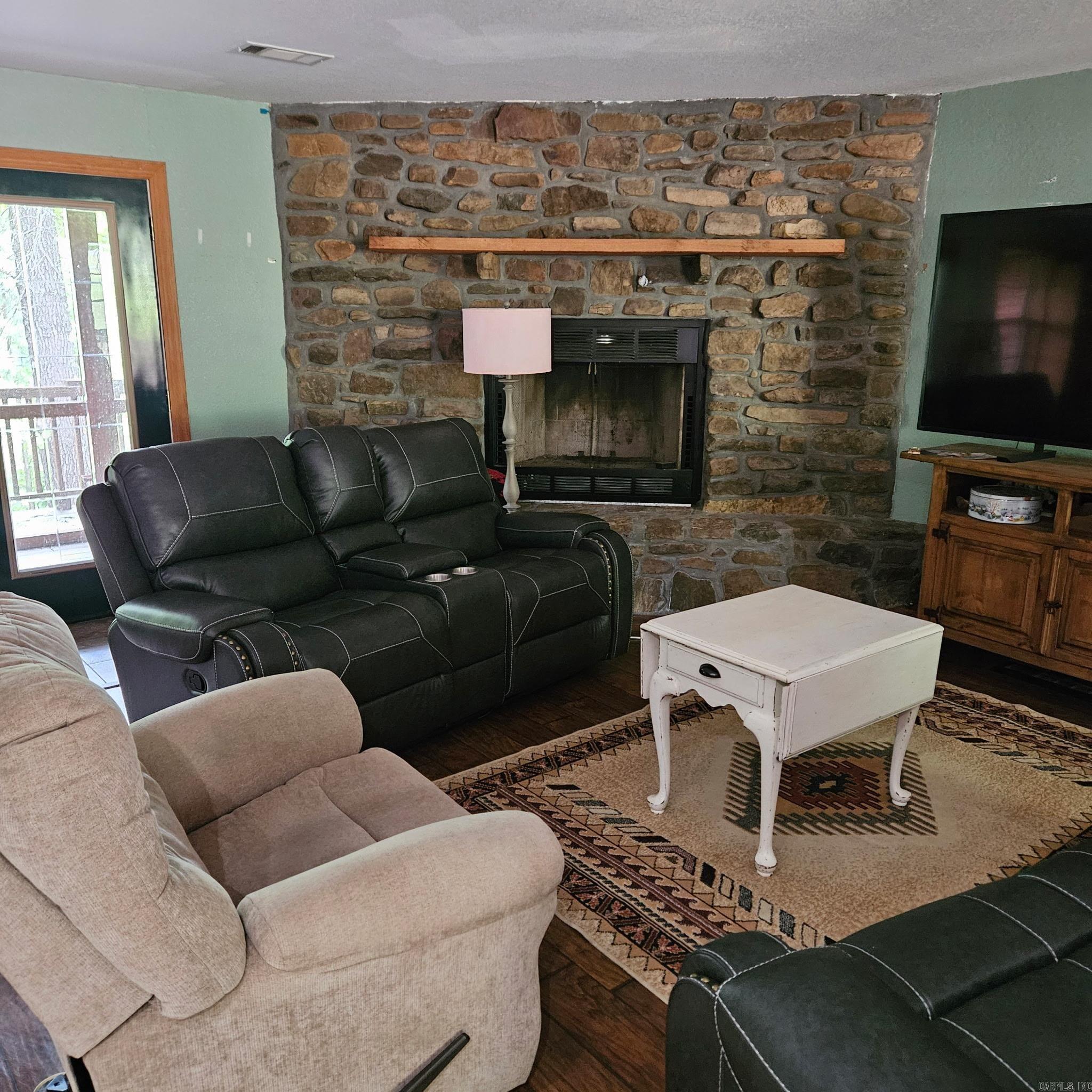 23379 Highway 307