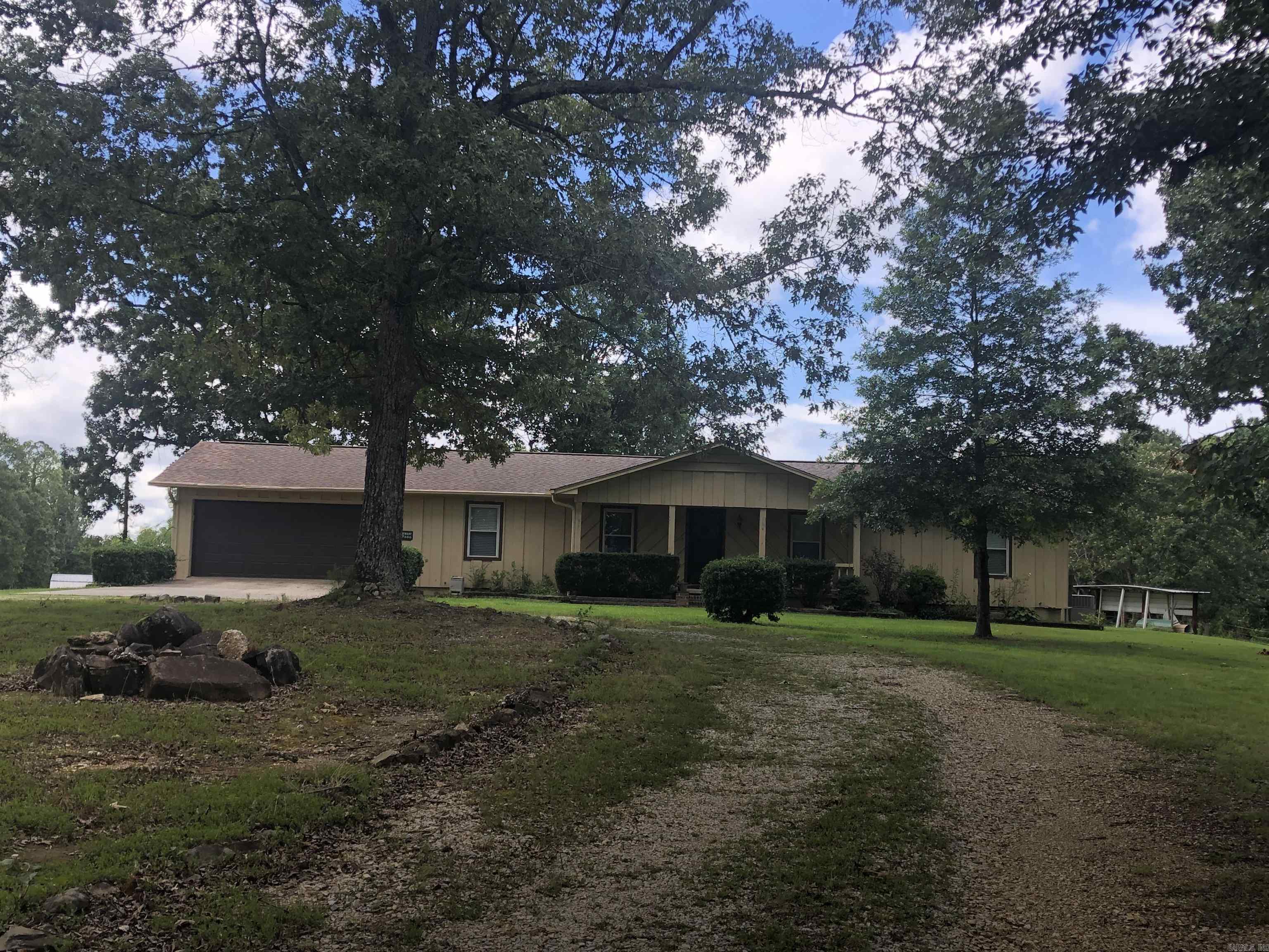 2995 Hubbard Road