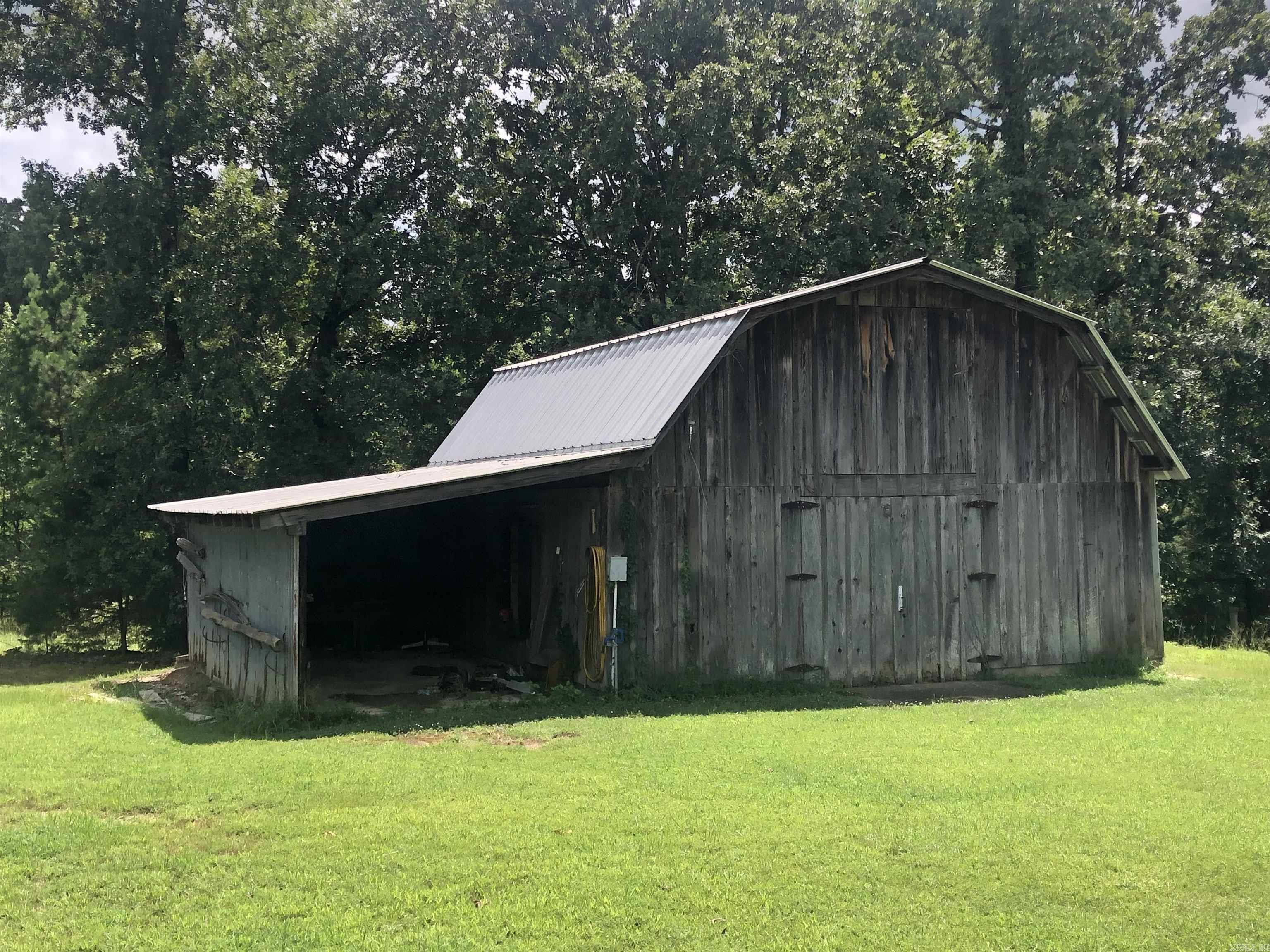 2995 Hubbard Road