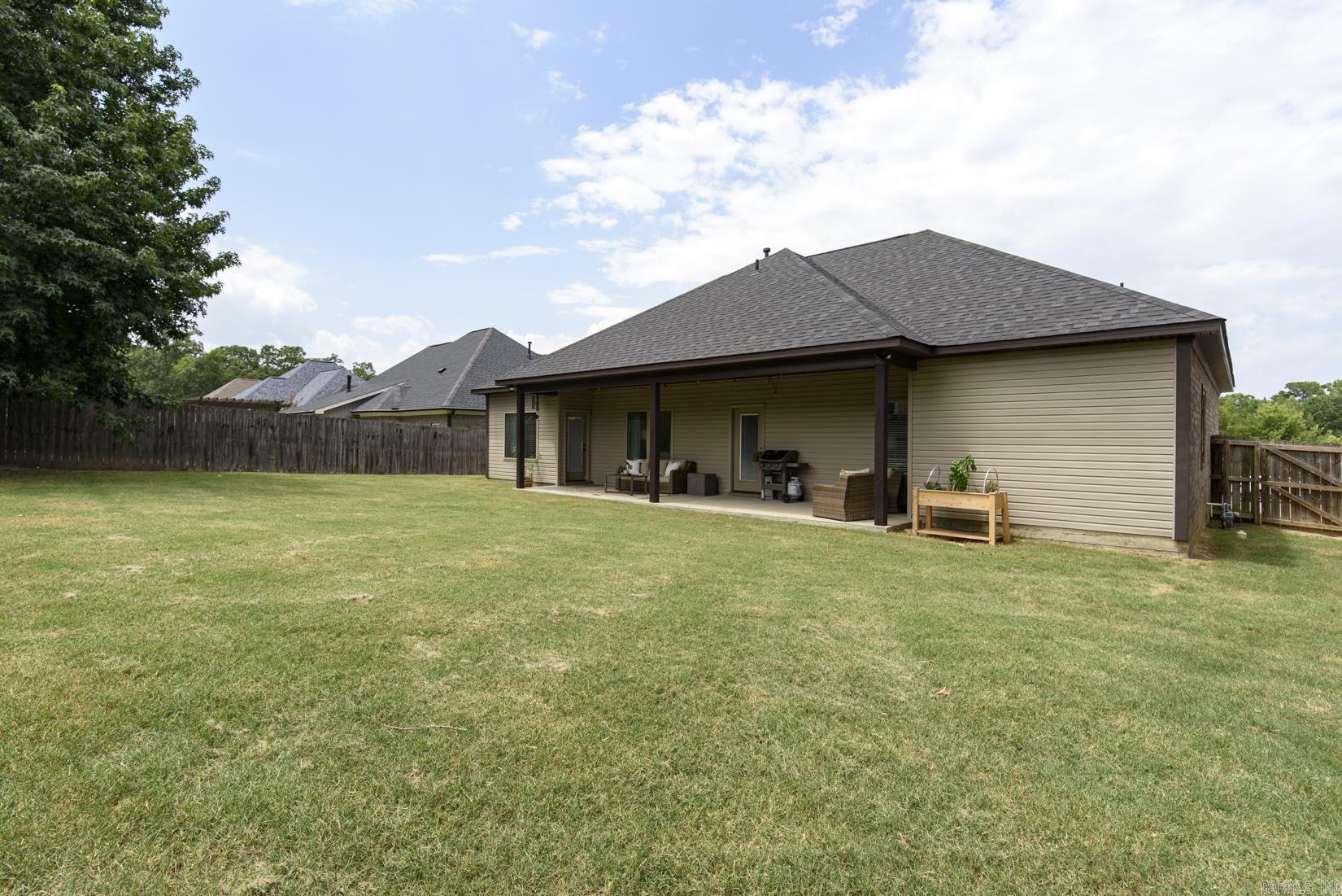 1308 Oak Glenn Place