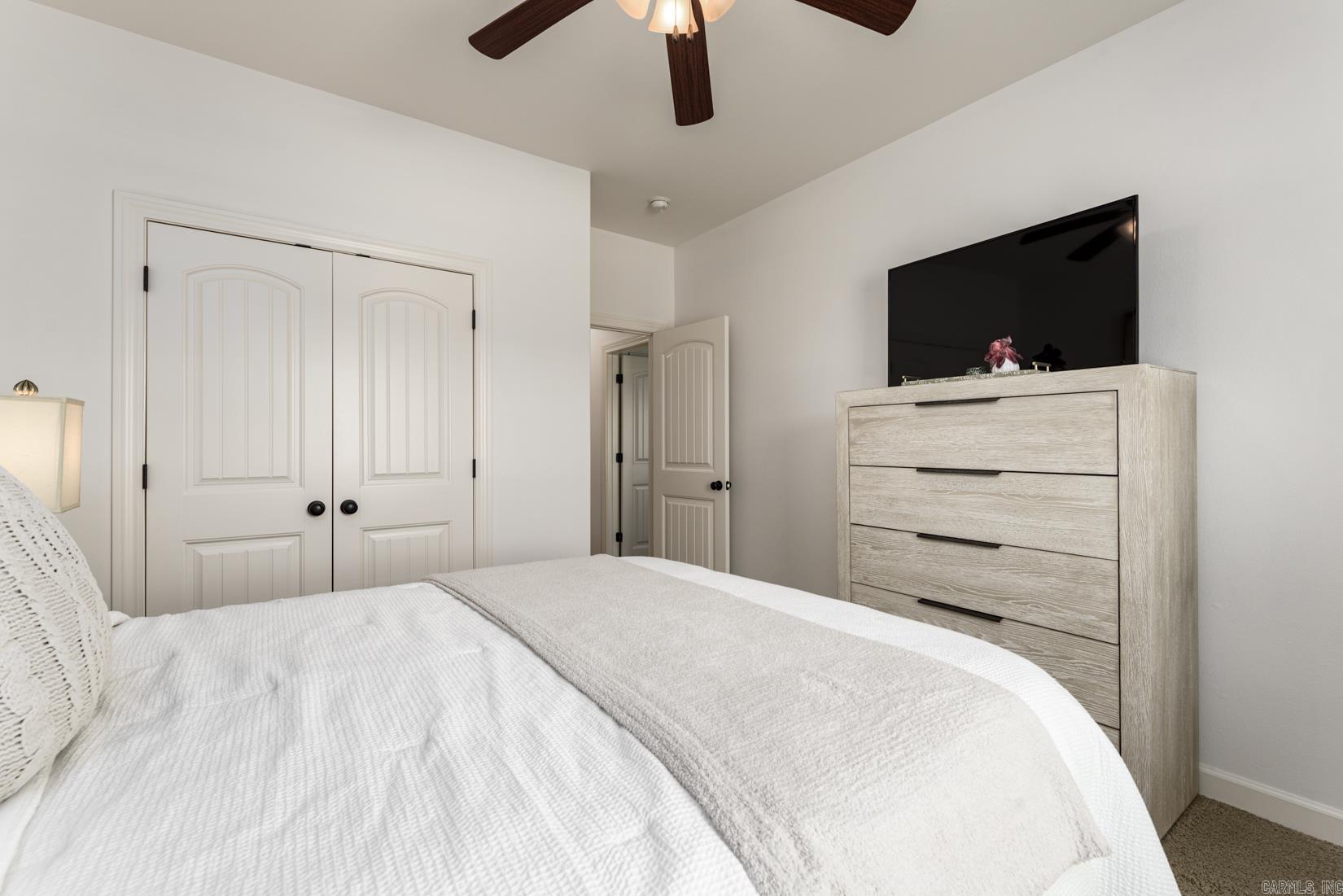 1308 Oak Glenn Place