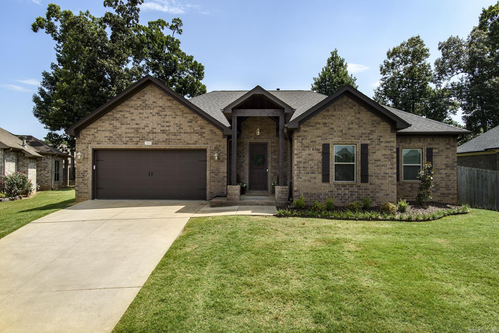 1308 Oak Glenn Place
