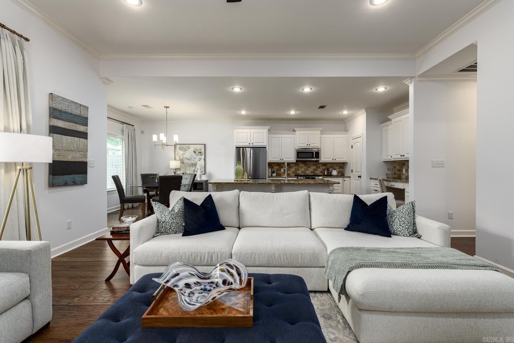 1308 Oak Glenn Place
