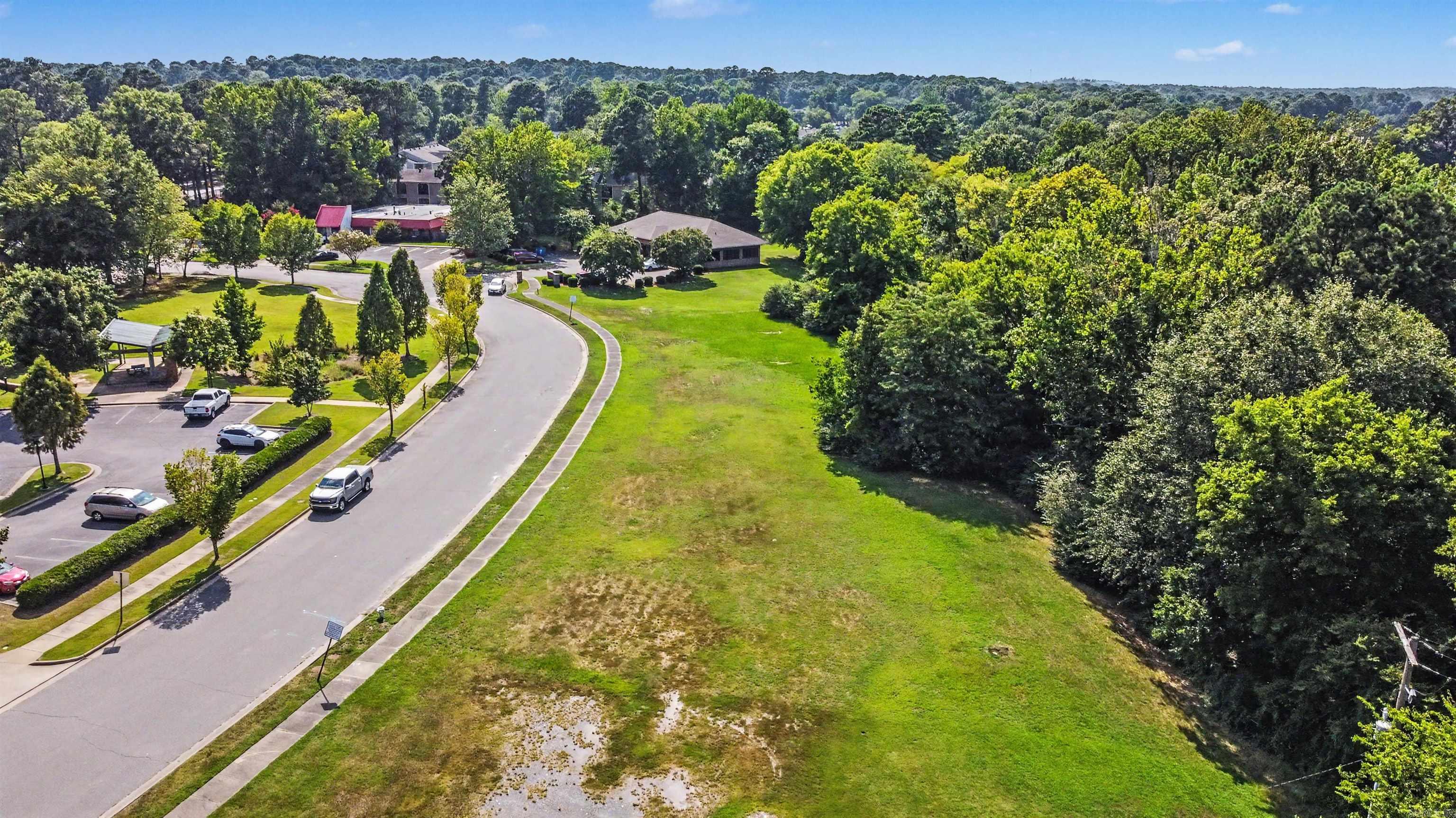 14 Otter Creek Ct