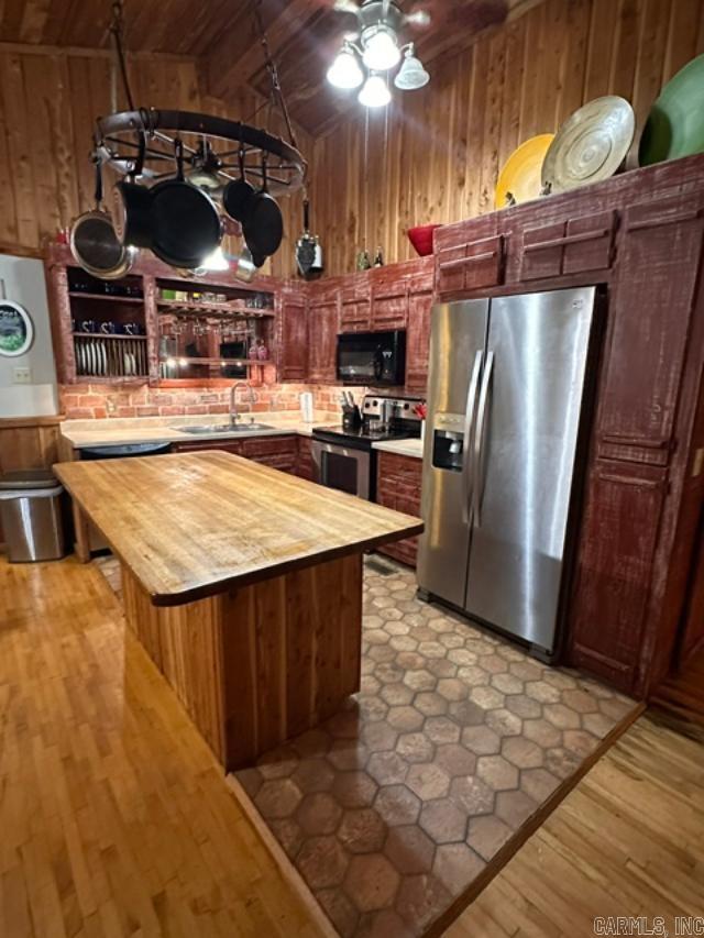 54 Swaim Hill Road