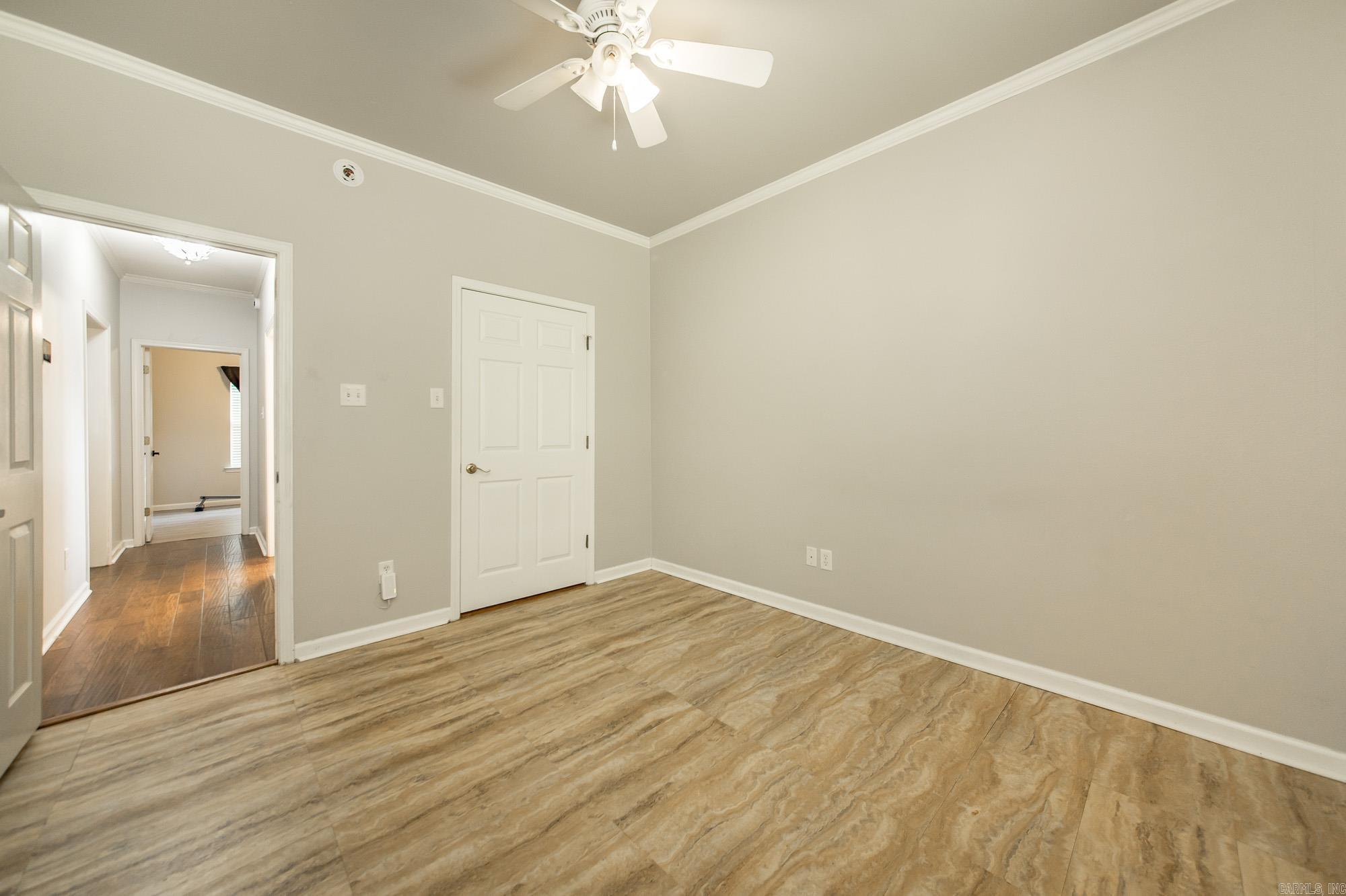 91 Rolling Oaks Drive