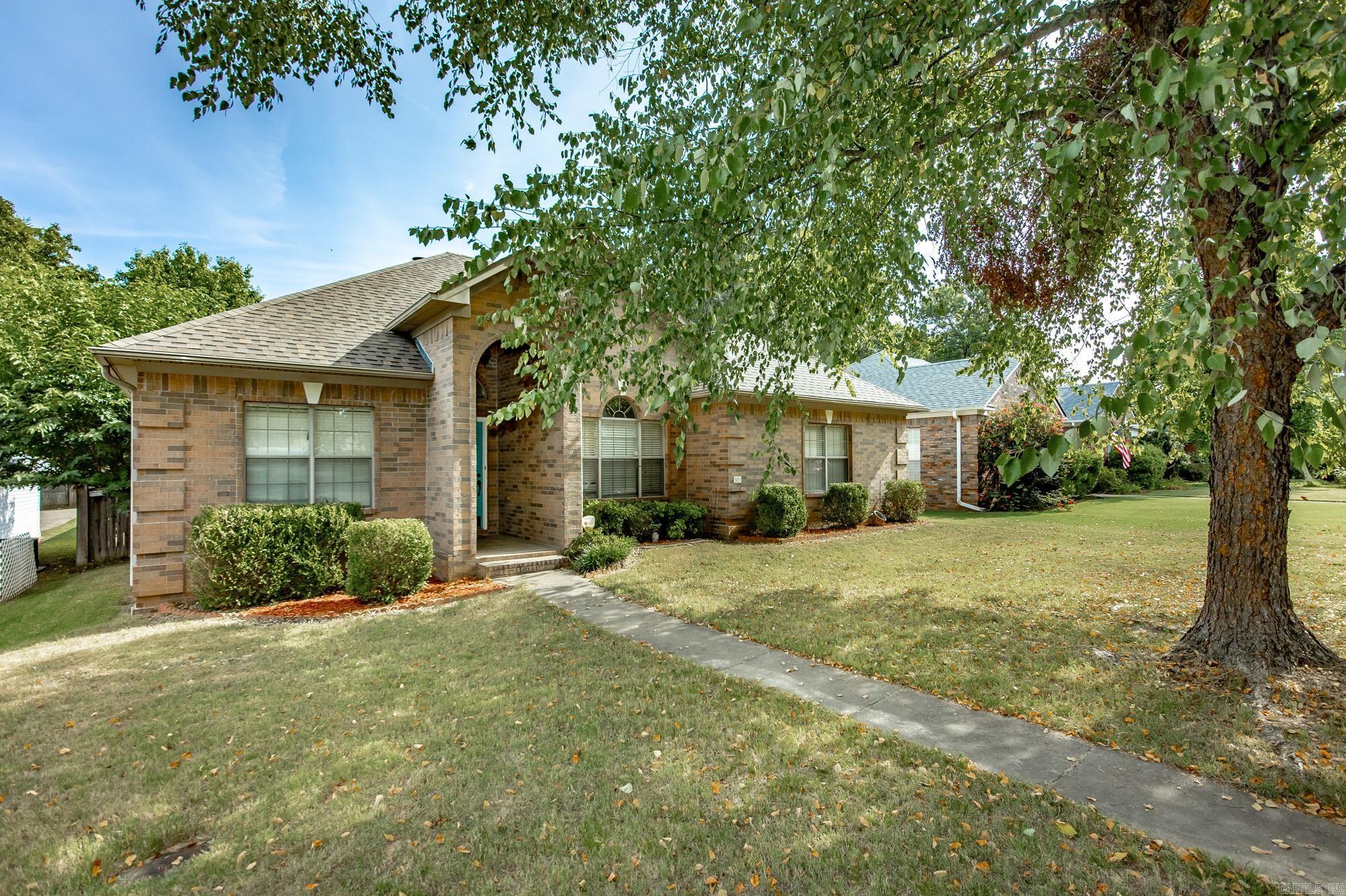 91 Rolling Oaks Drive