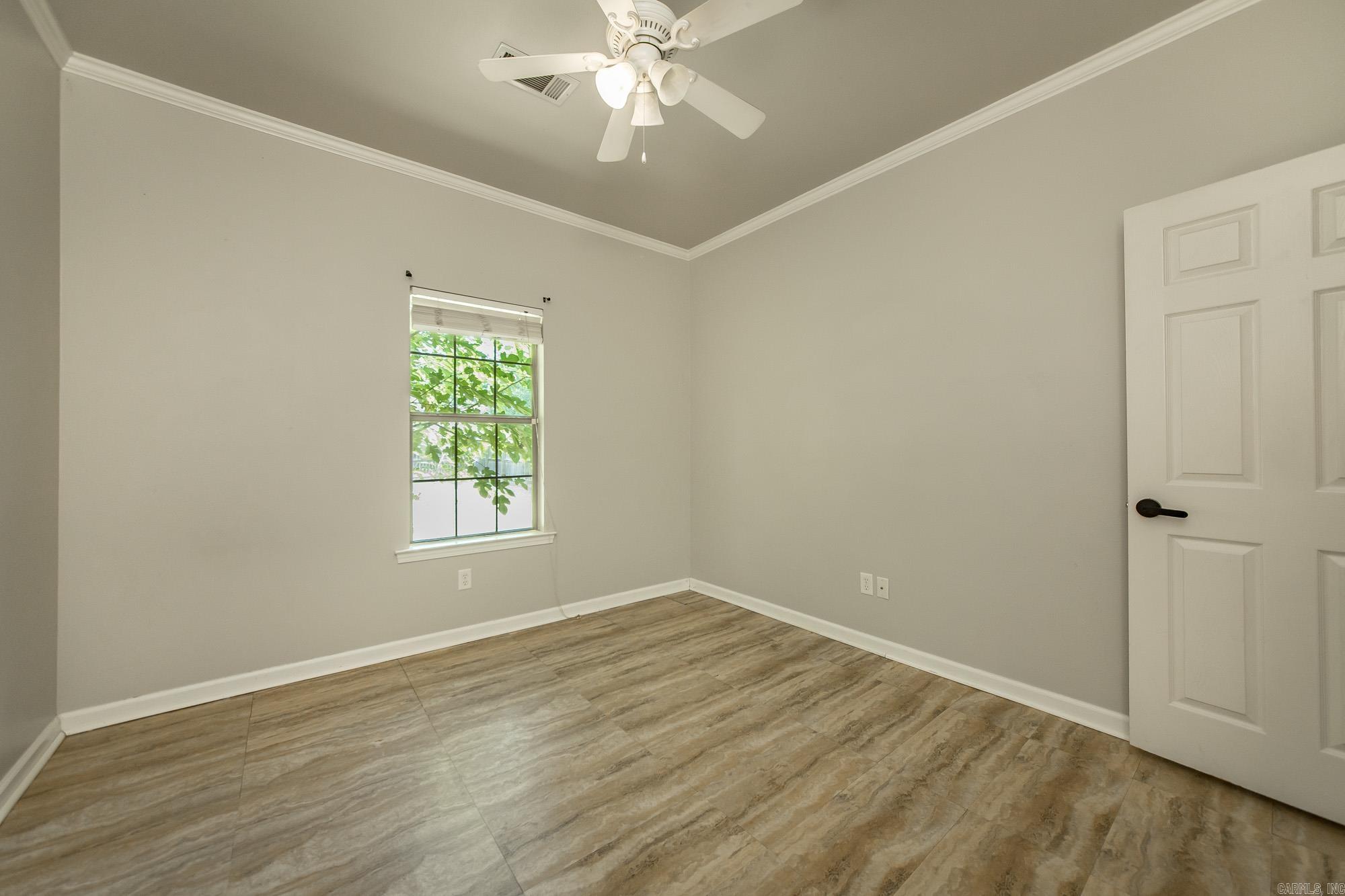 91 Rolling Oaks Drive