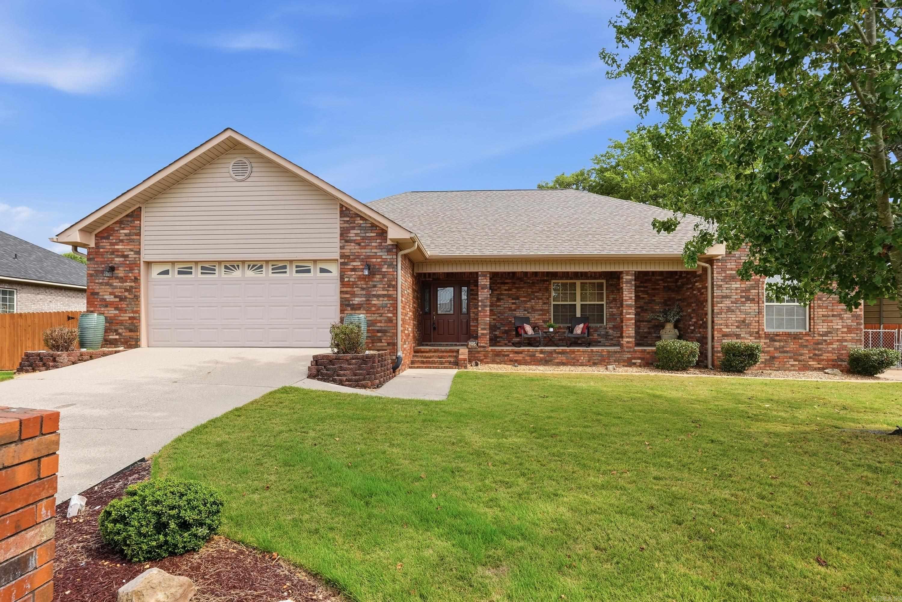 105 Wolfhowl Lane
