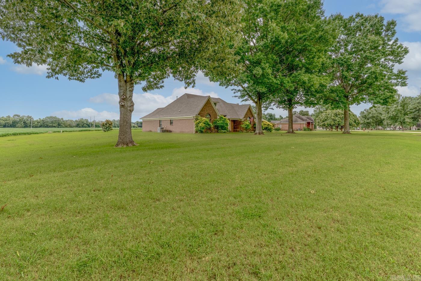 329 Windover Ln