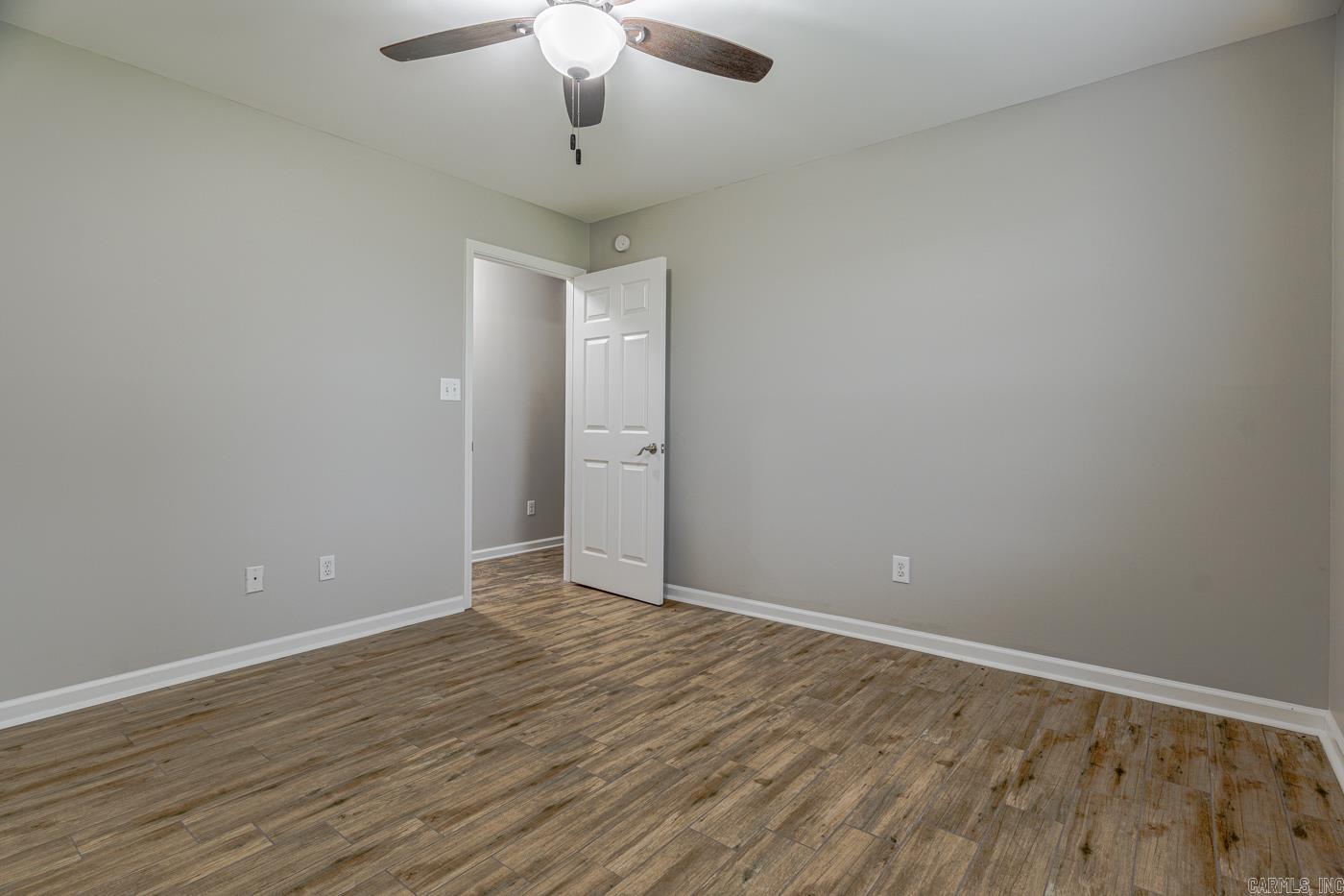 329 Windover Ln