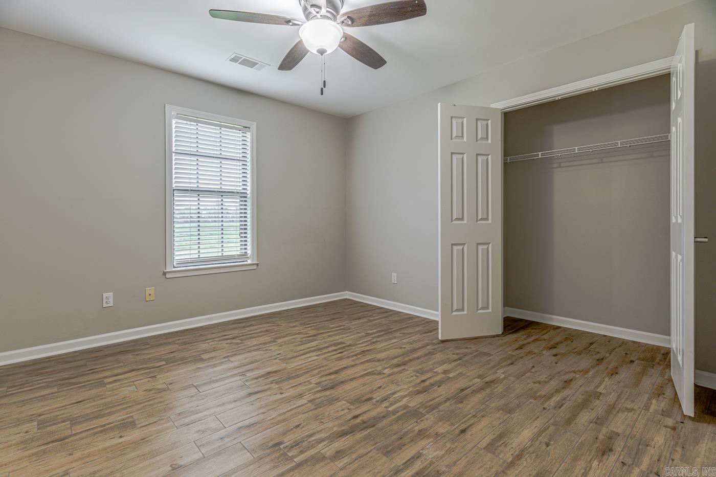 329 Windover Ln