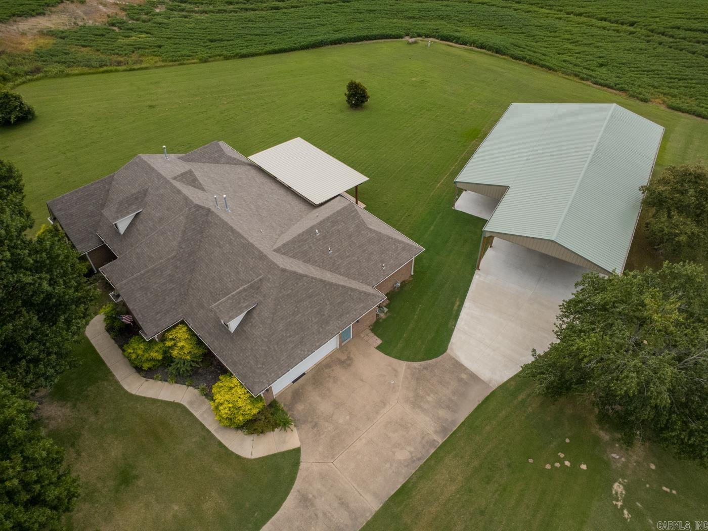 329 Windover Ln