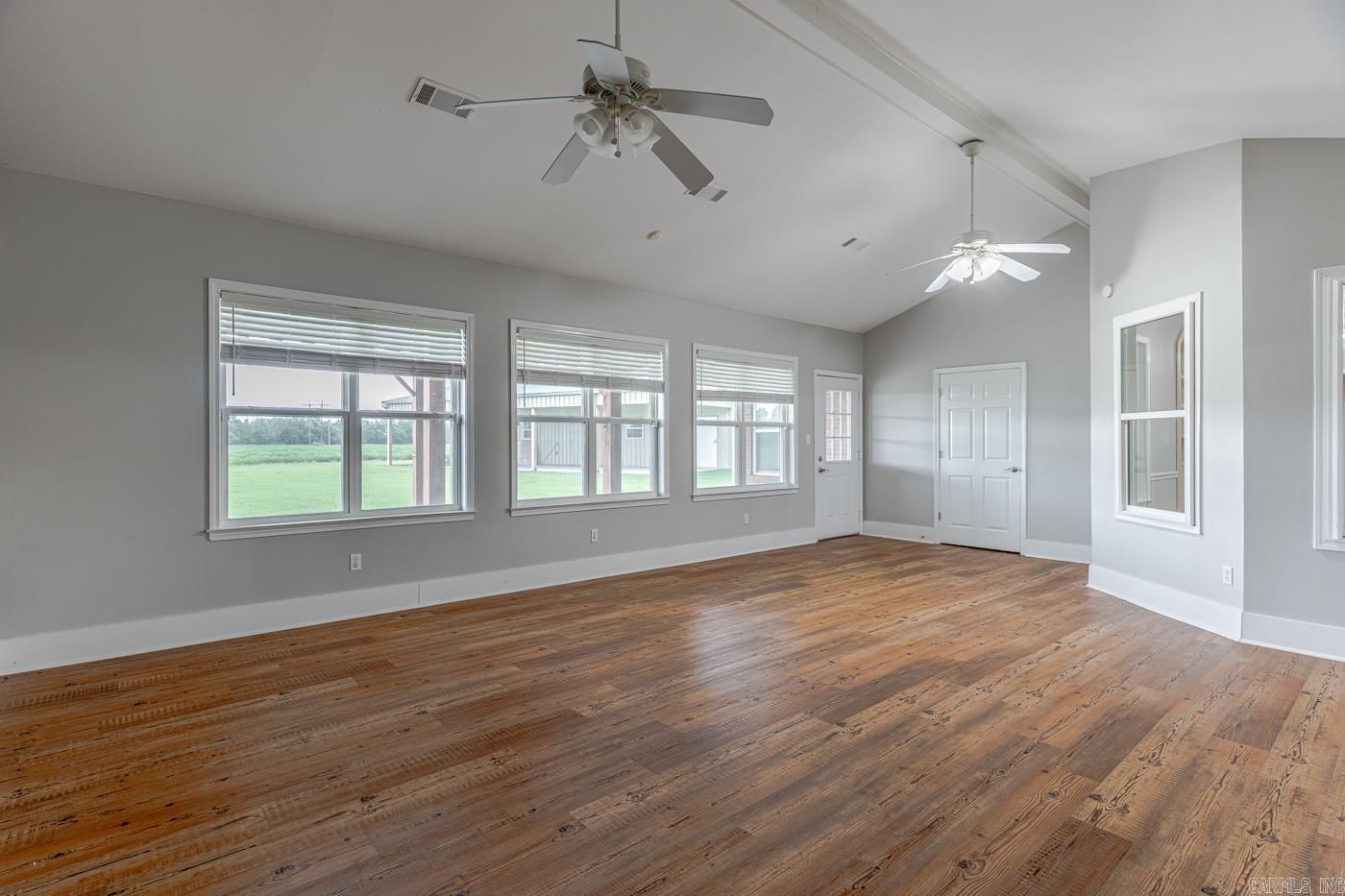 329 Windover Ln