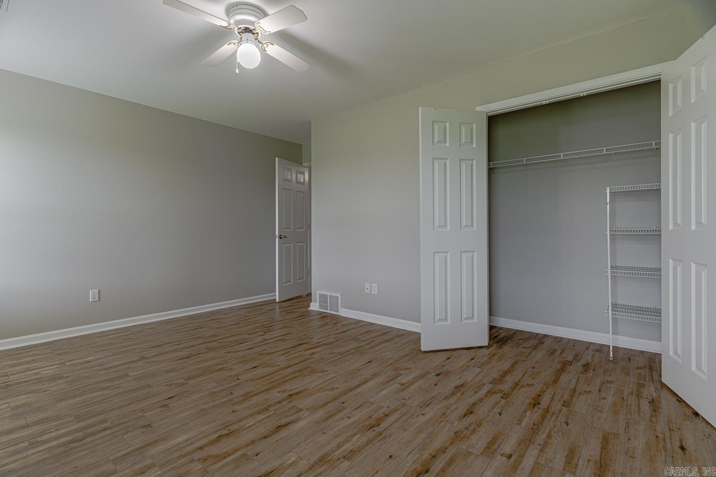 329 Windover Ln