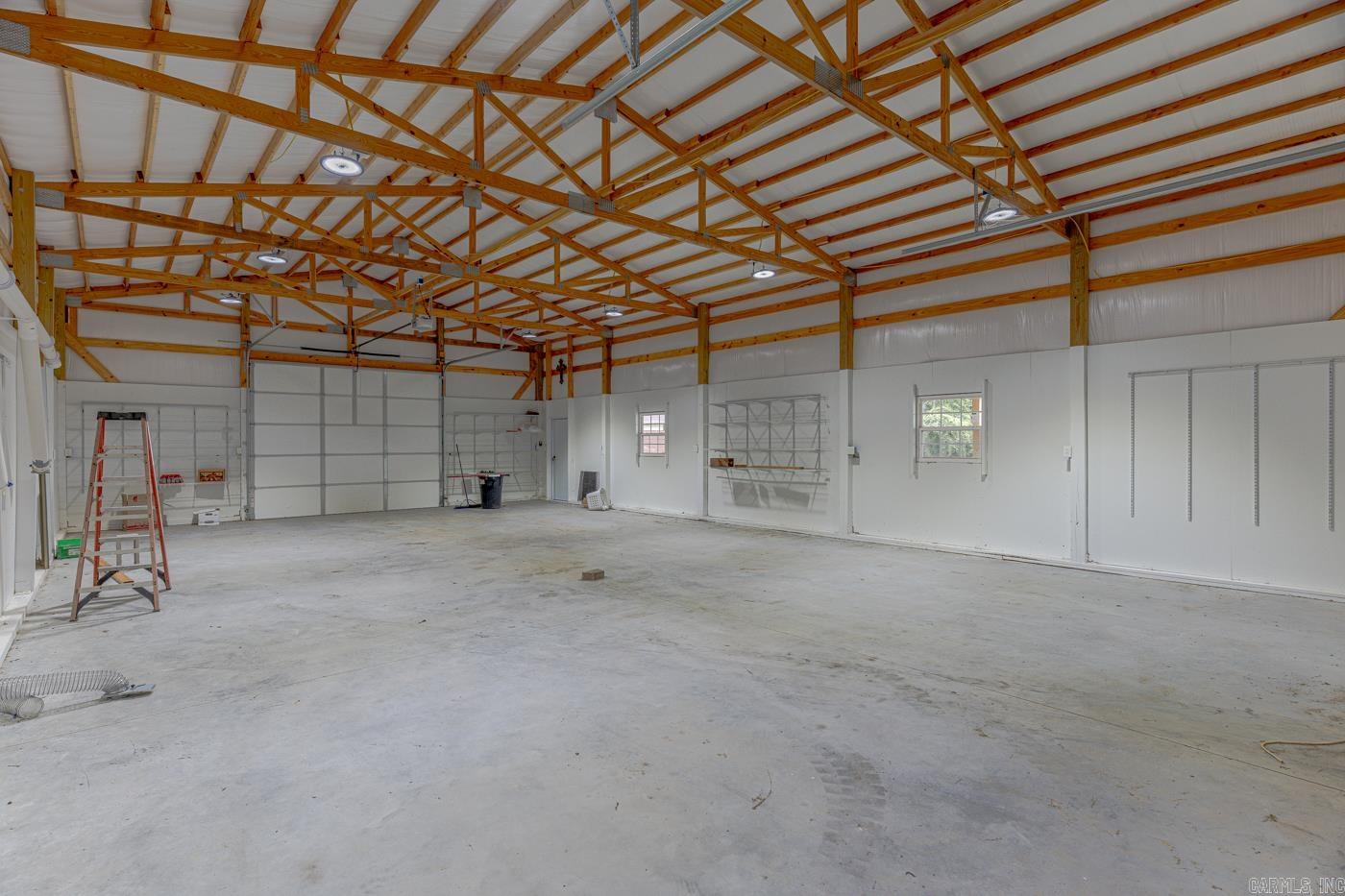329 Windover Ln