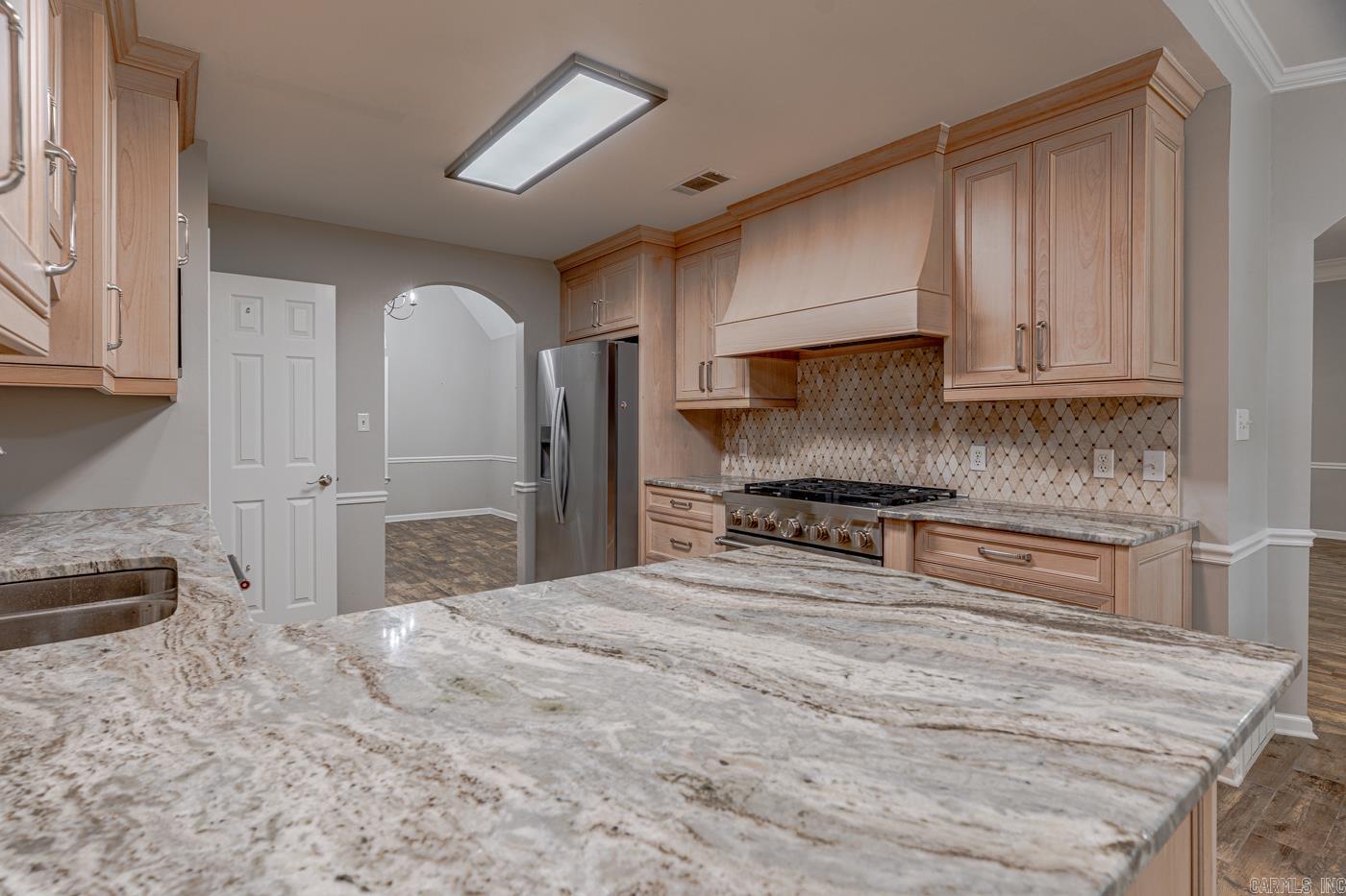 329 Windover Ln