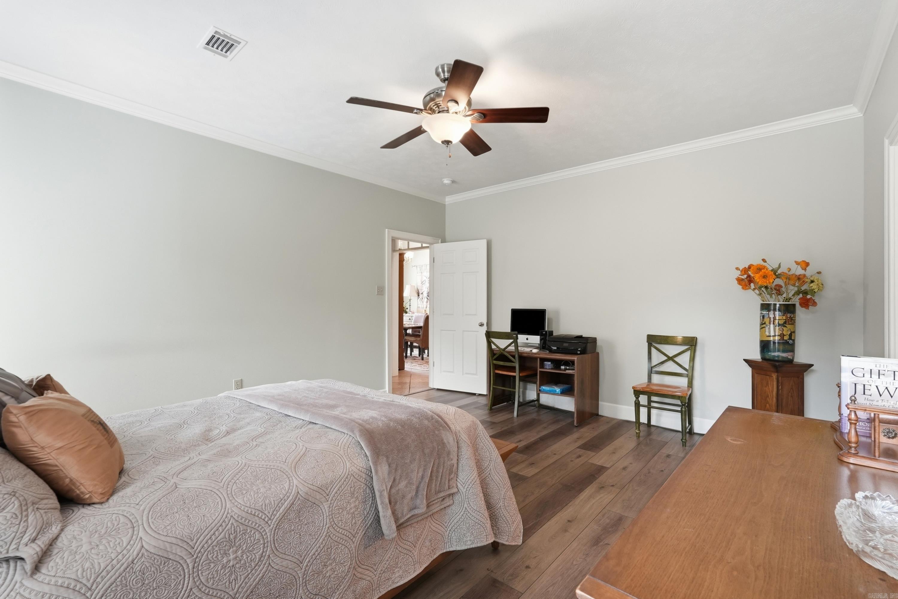 1405 Montana Drive