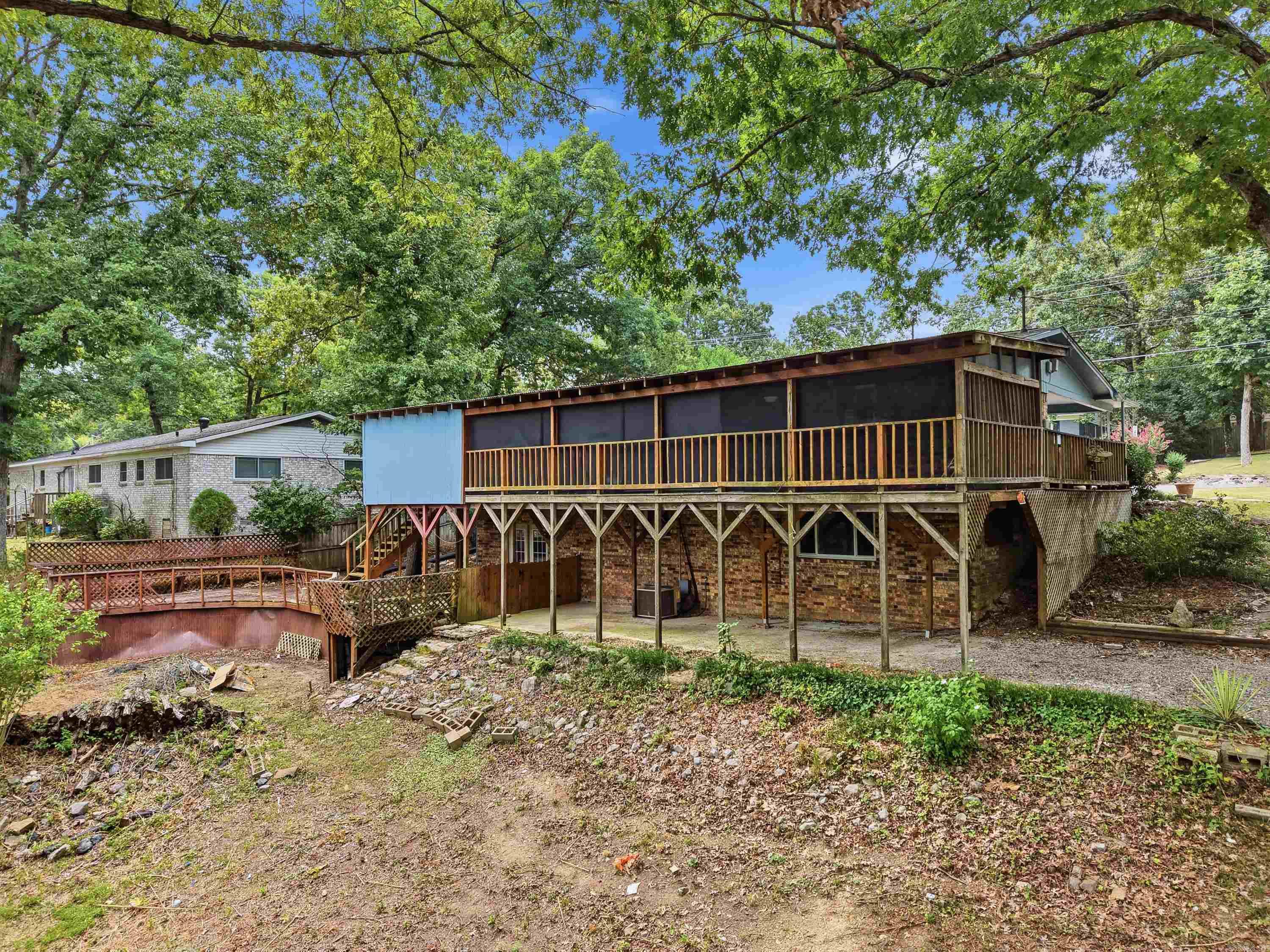406 Cottonwood Street