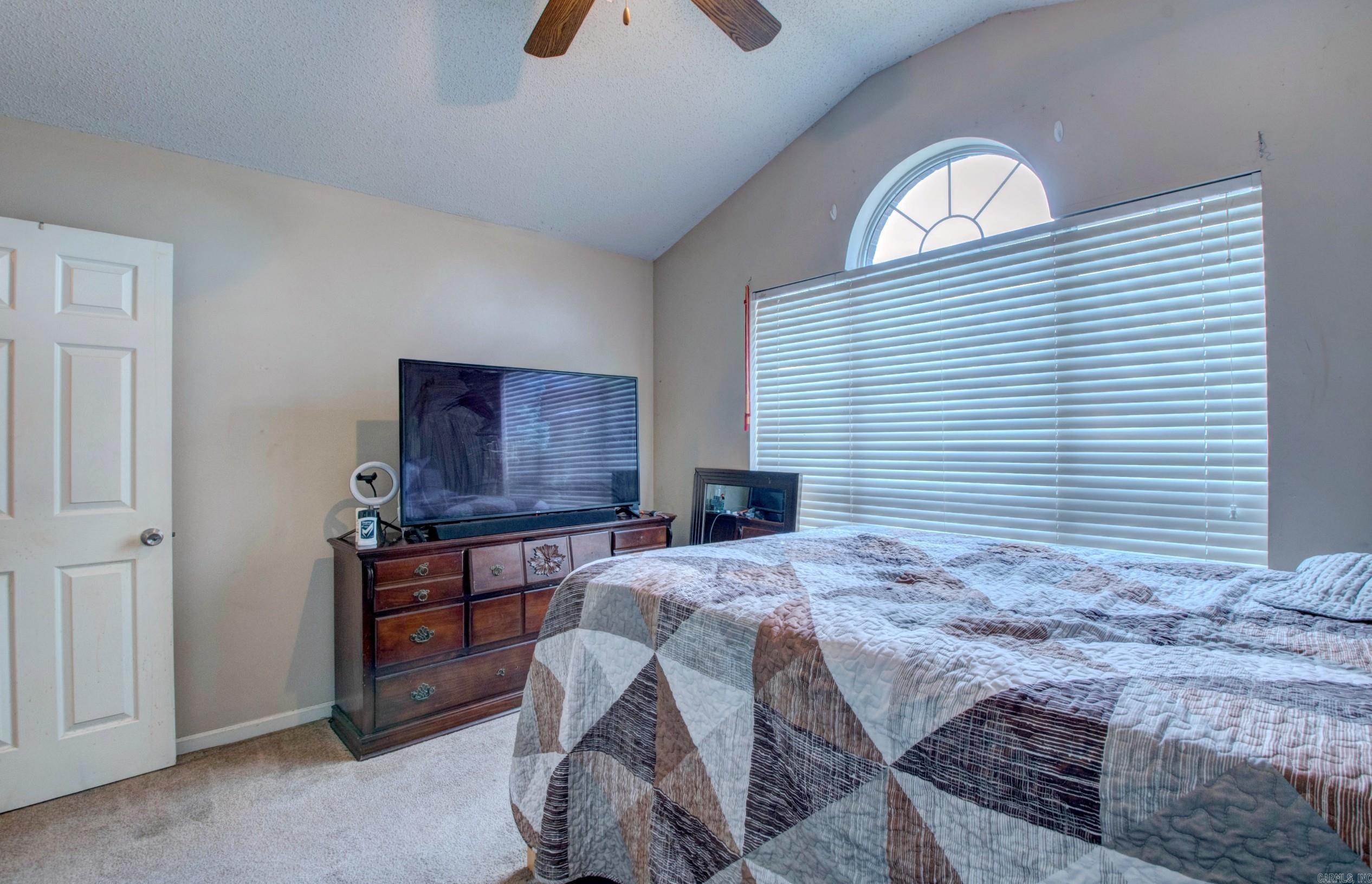 10733 Stoneridge Dr