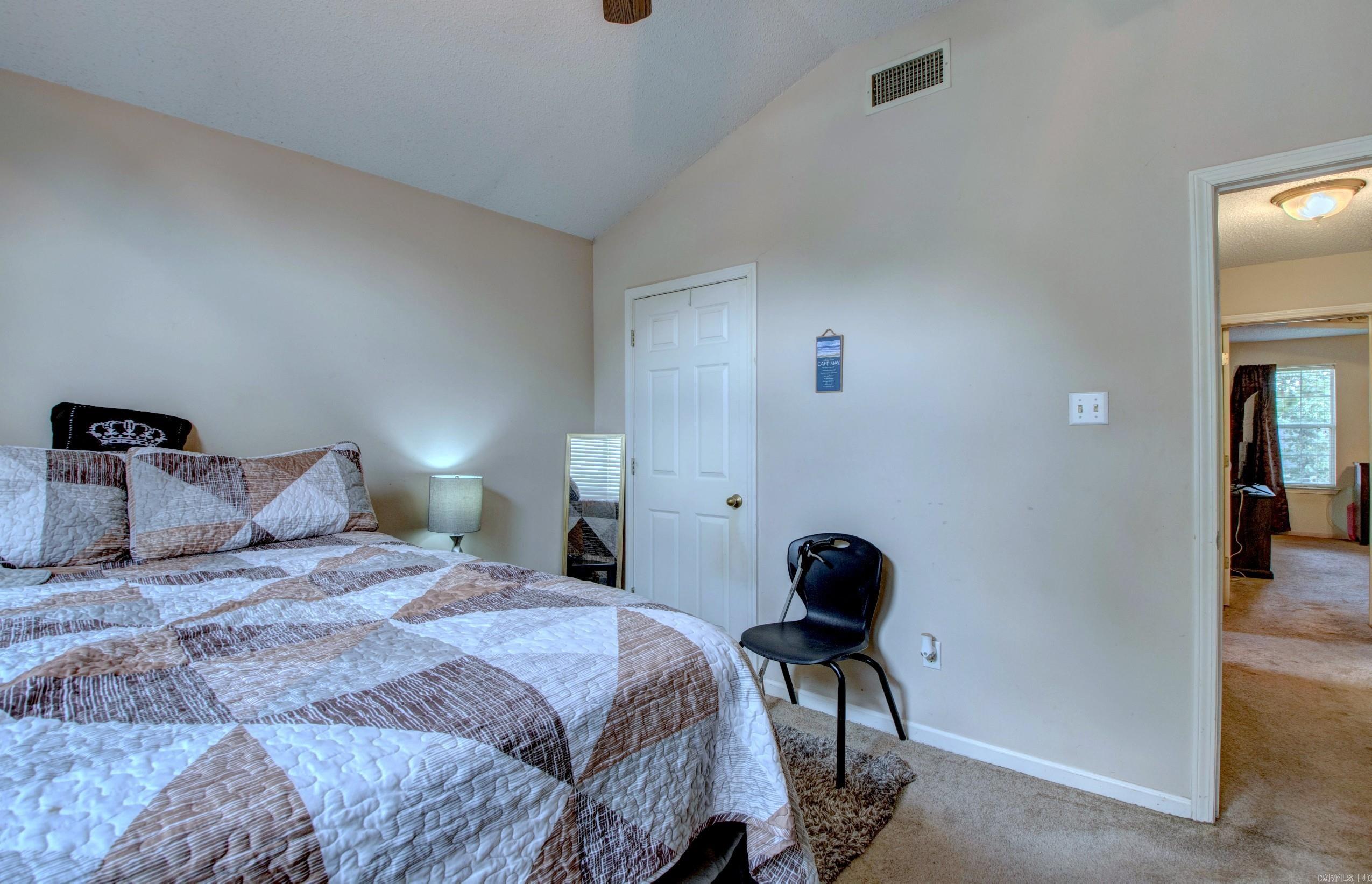 10733 Stoneridge Dr