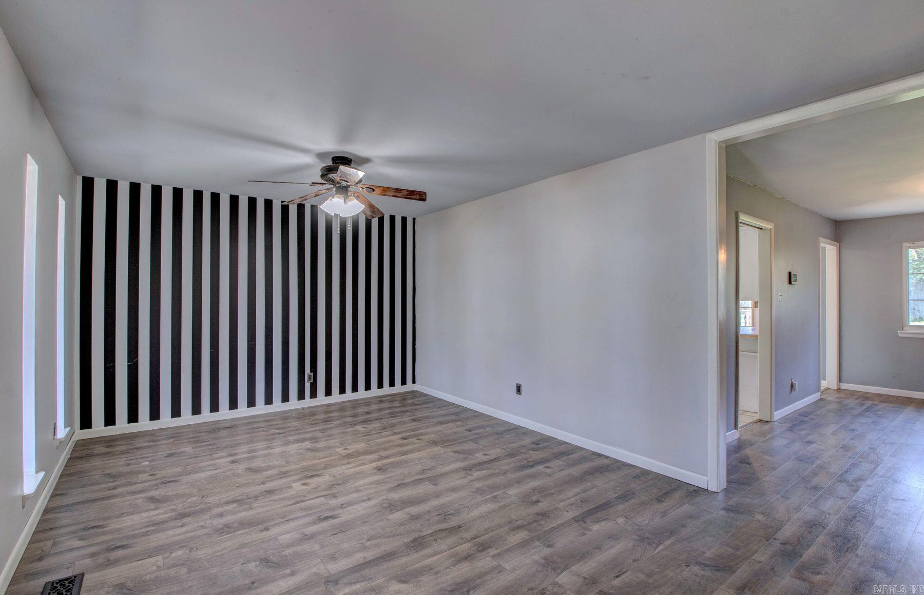 61 Cardinal Valley Drive