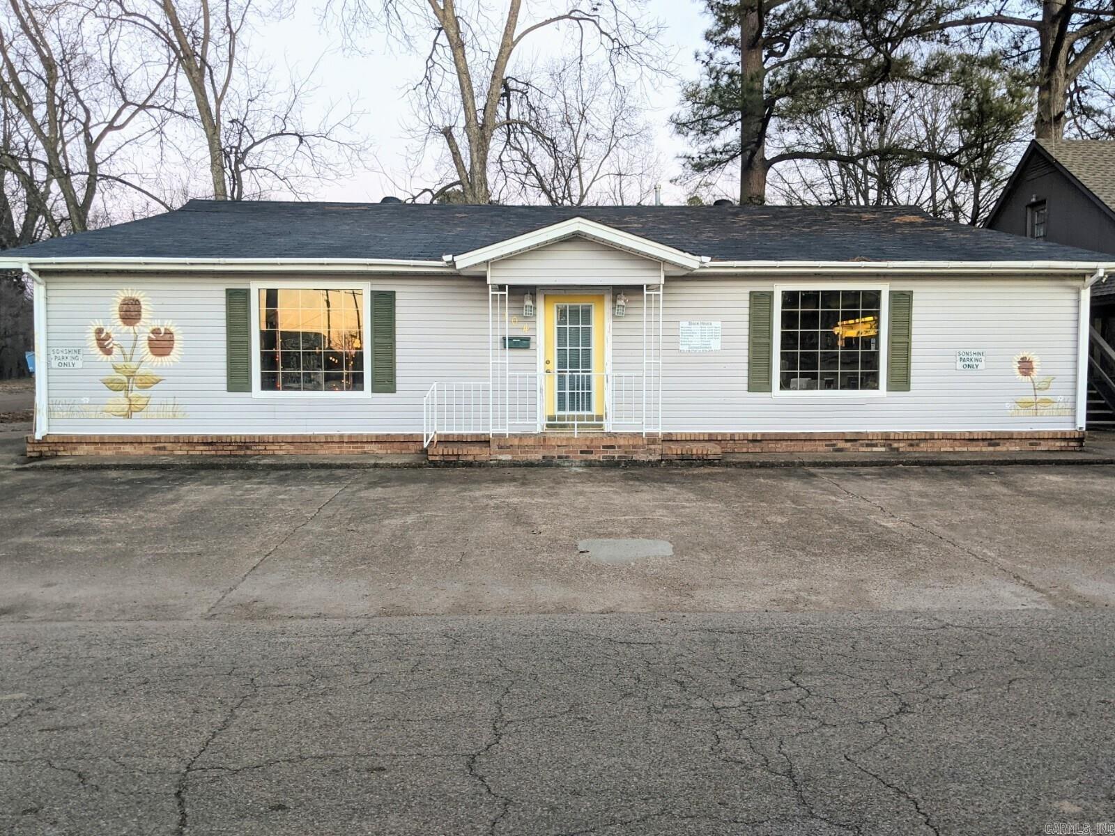 104 Mississippi St