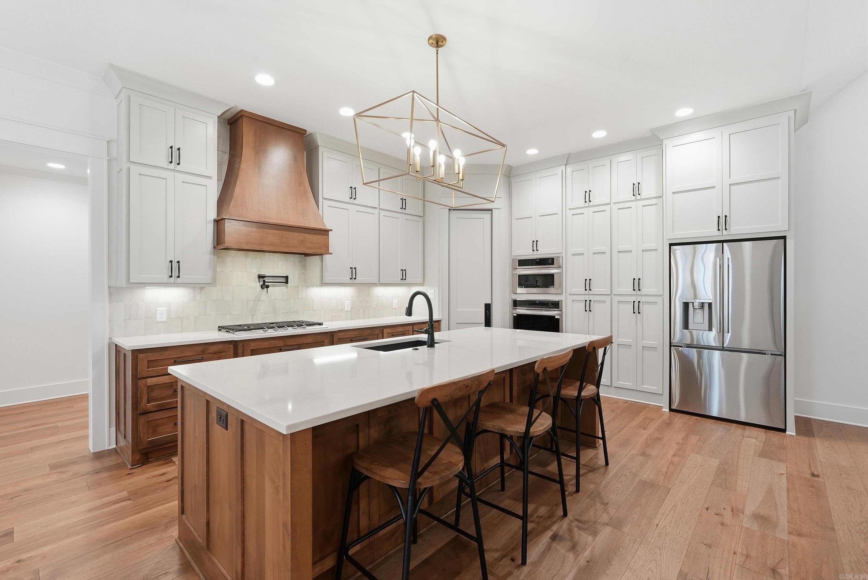 2940 Orchard View Drive