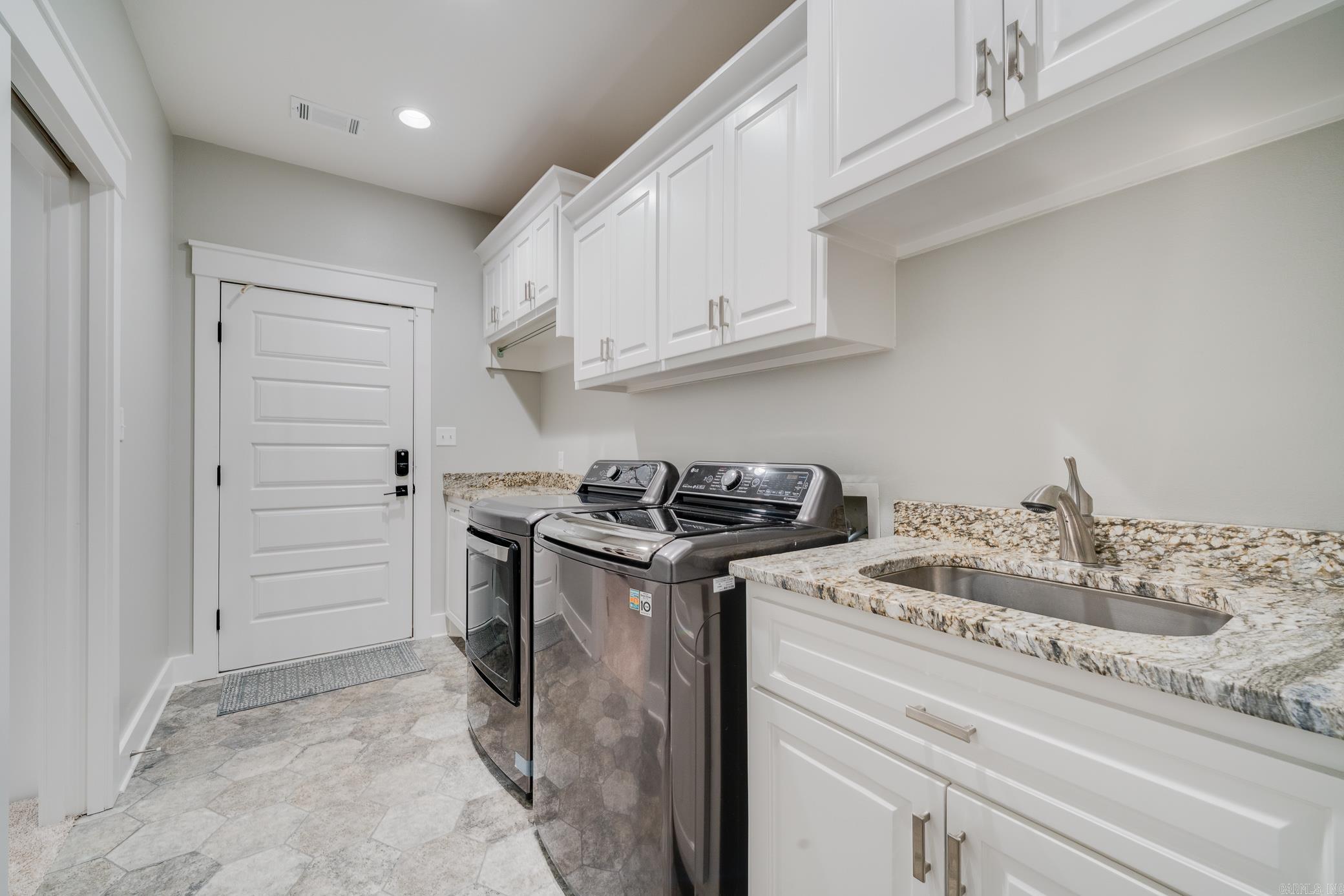 3945 Orchard Hill Drive