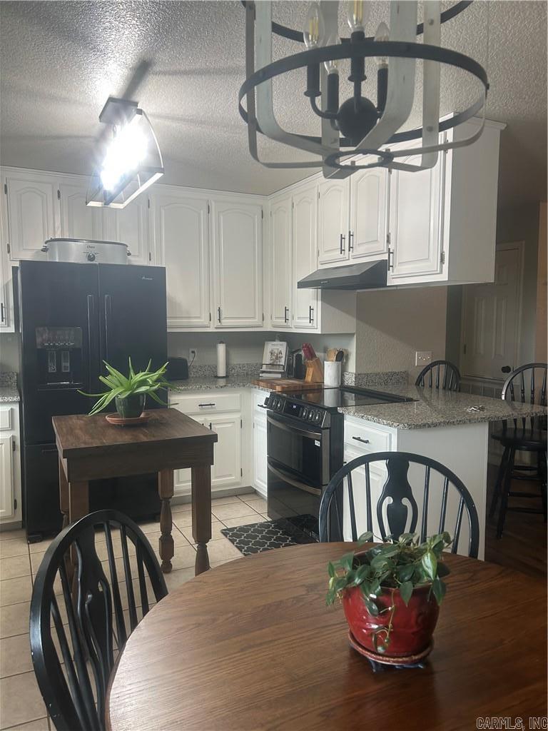 3 Sunflower Dr